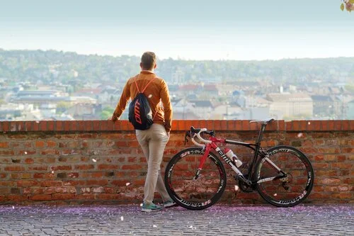 Budapest bicycle tour private guided cycling city