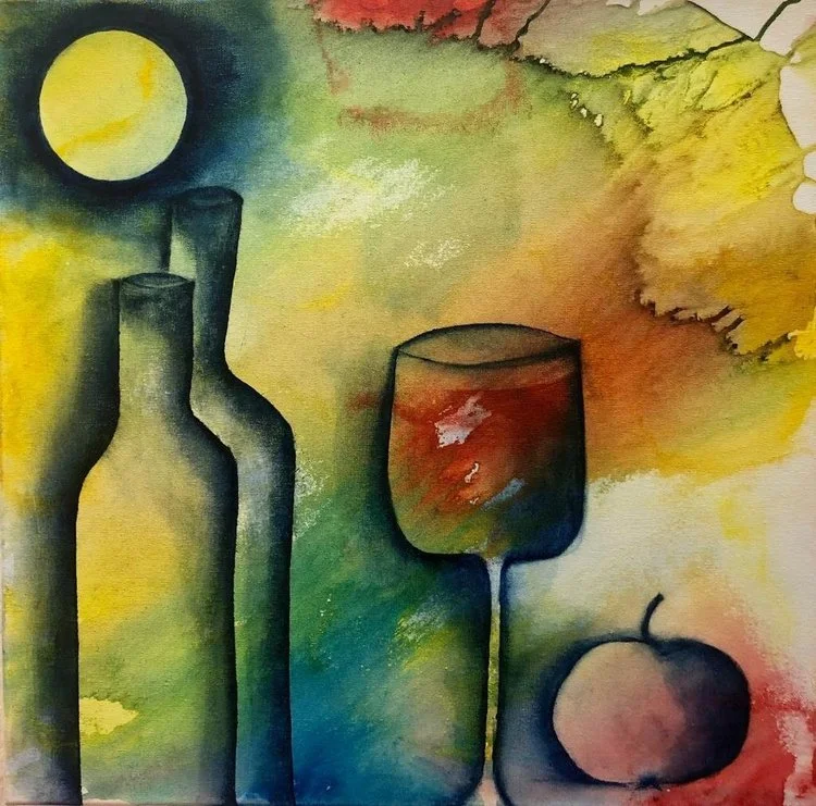 Abstrakte Aquarellmalerei mit Flasche, Weinglas, Apfel, Vollmond und bunten Farbflächen.