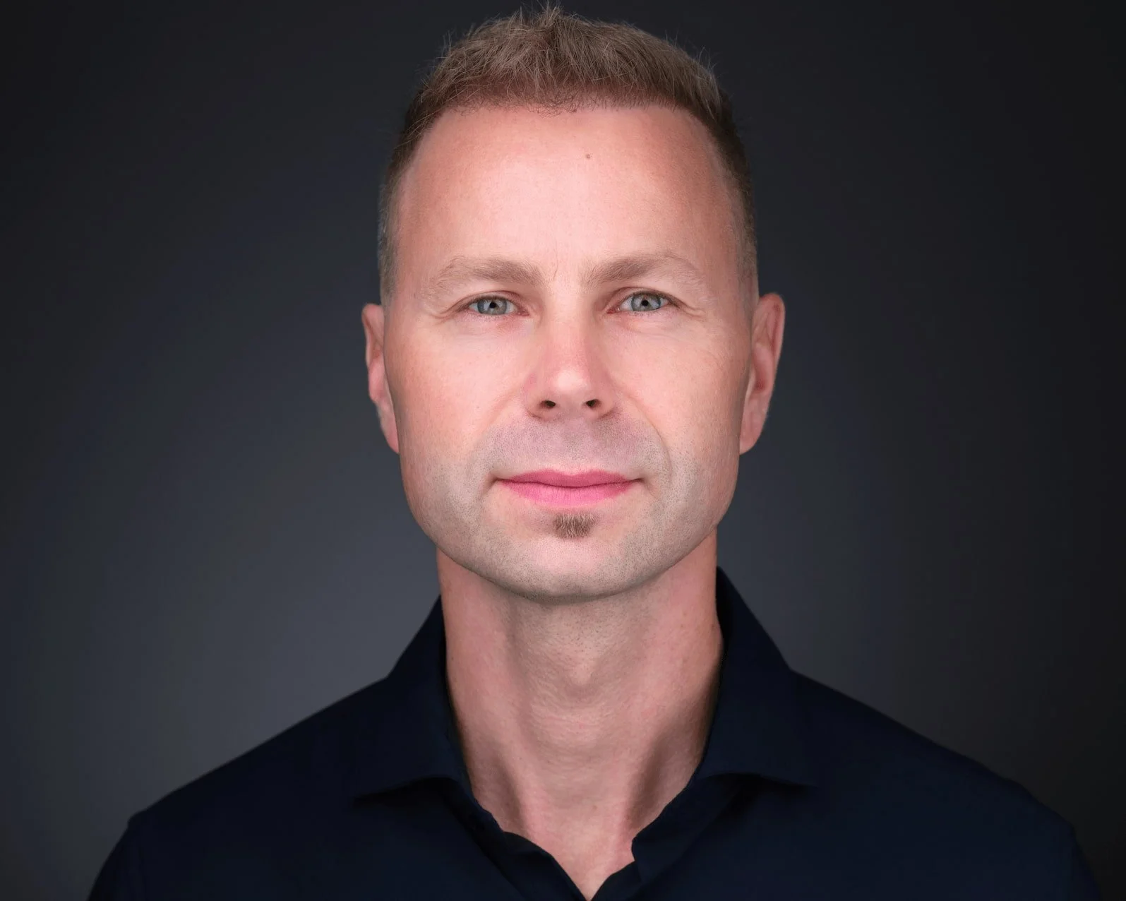 Cropped - Max K 6128-2.jpg