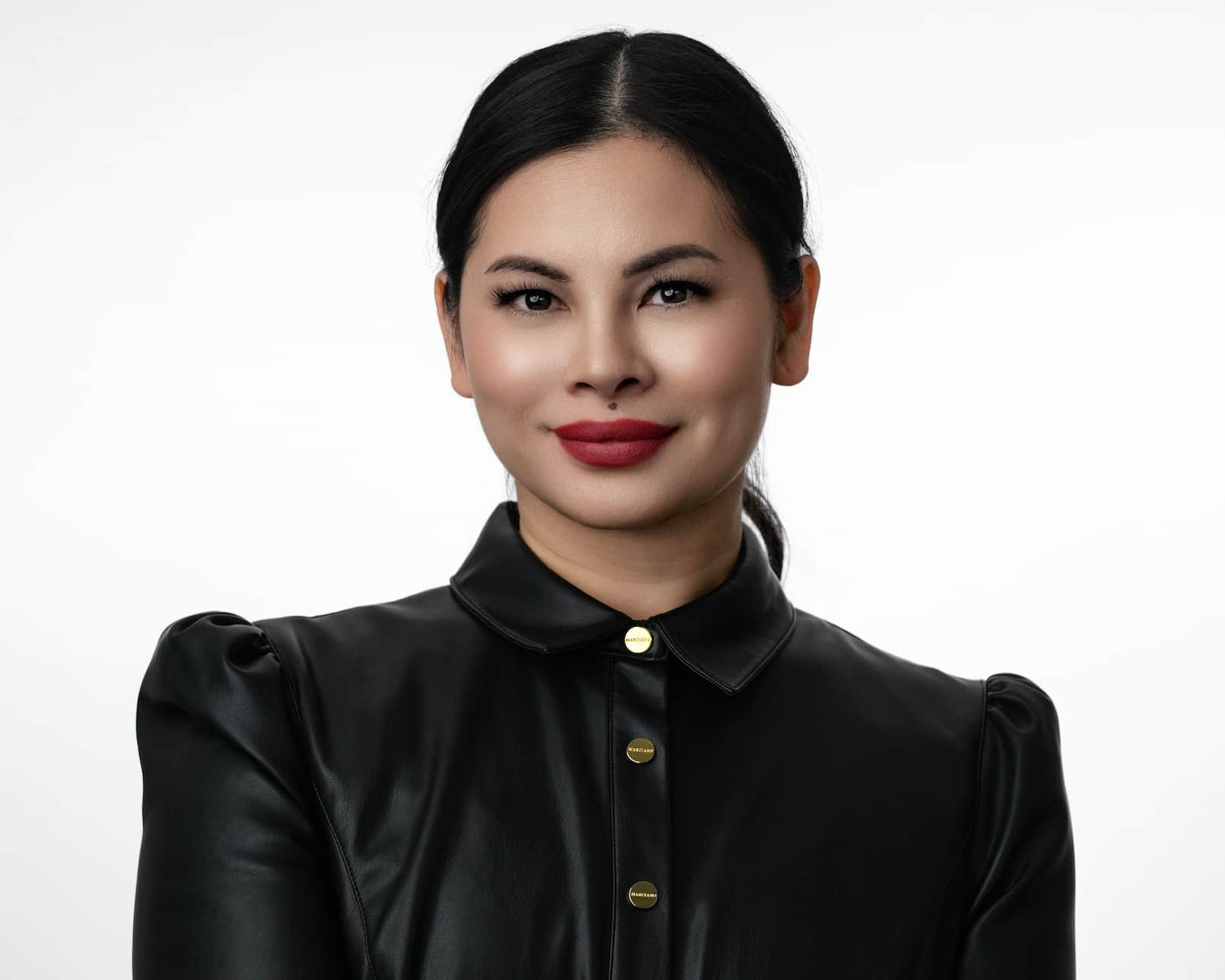 Cathy N Headshot.jpg