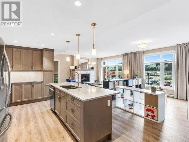 206-36 Waterfront Place