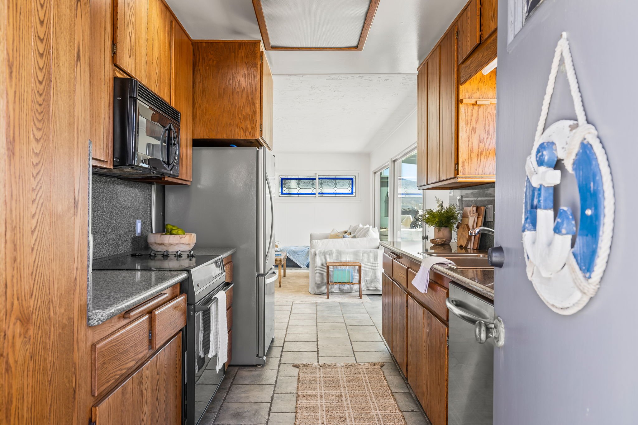93-web-or-mls-Upmarketmedia_3476PCH-5.jpg