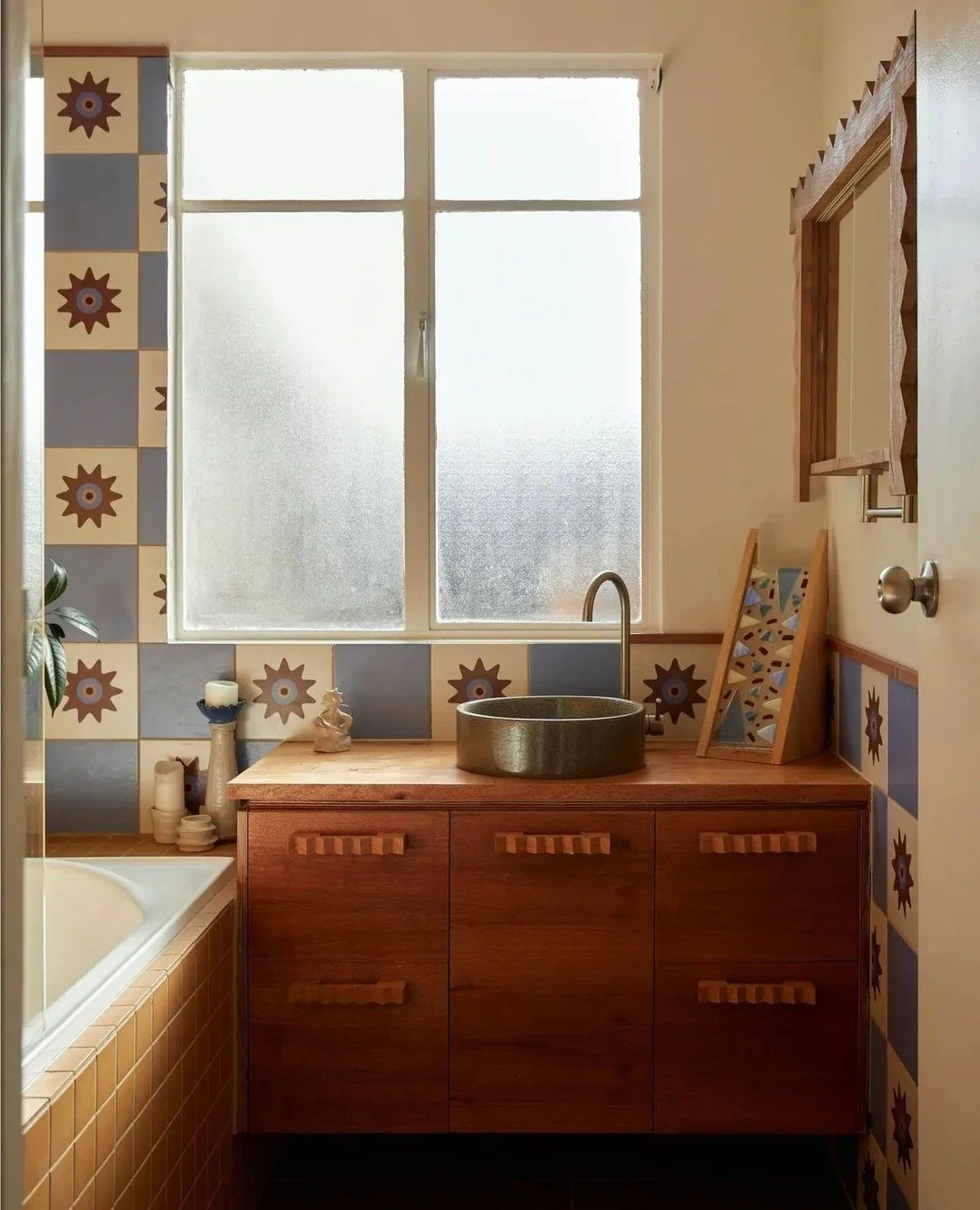 Sunday odd and ends brought to you by things I am drooling over.