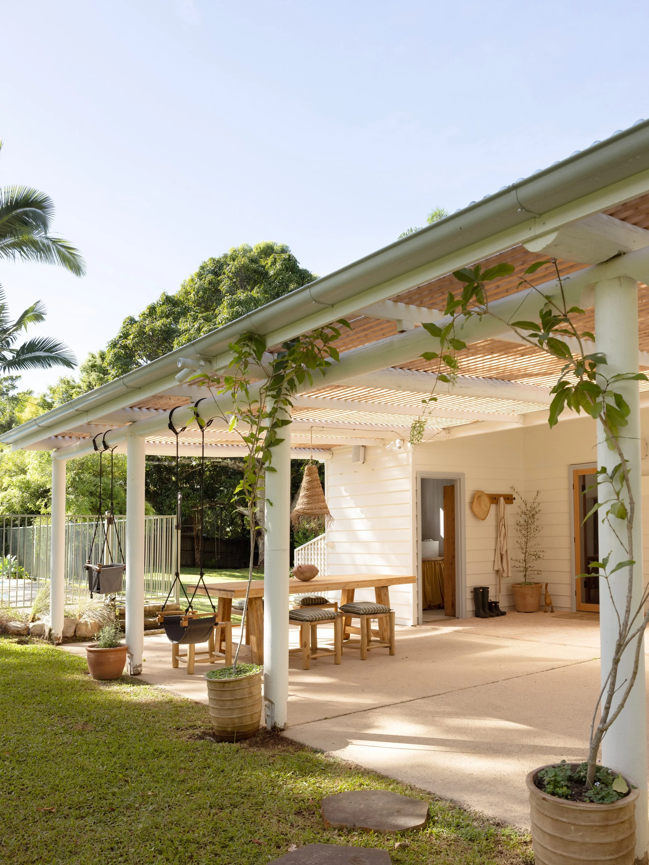 Think Ojai, but in Australia.

Doonan: a rural community tucked into the rolling hills behind Australia&rsquo;s Sunshine Coast. In the late 1800s, while Ventura County was evolving through agriculture, transportation, and oil, this part of Queensland