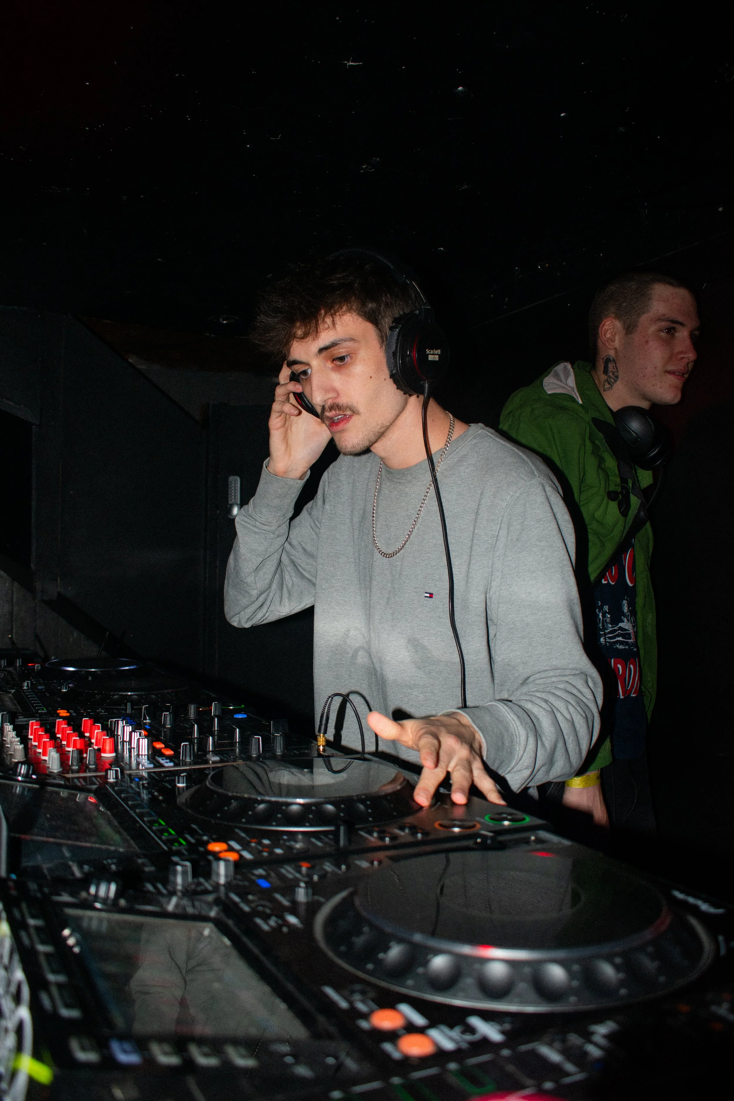 Volks, Brighton, photography, dj set, Norwich, Norfolk, crowd photos, jungle, dnb, digital photography, London, Felix Higham, uk