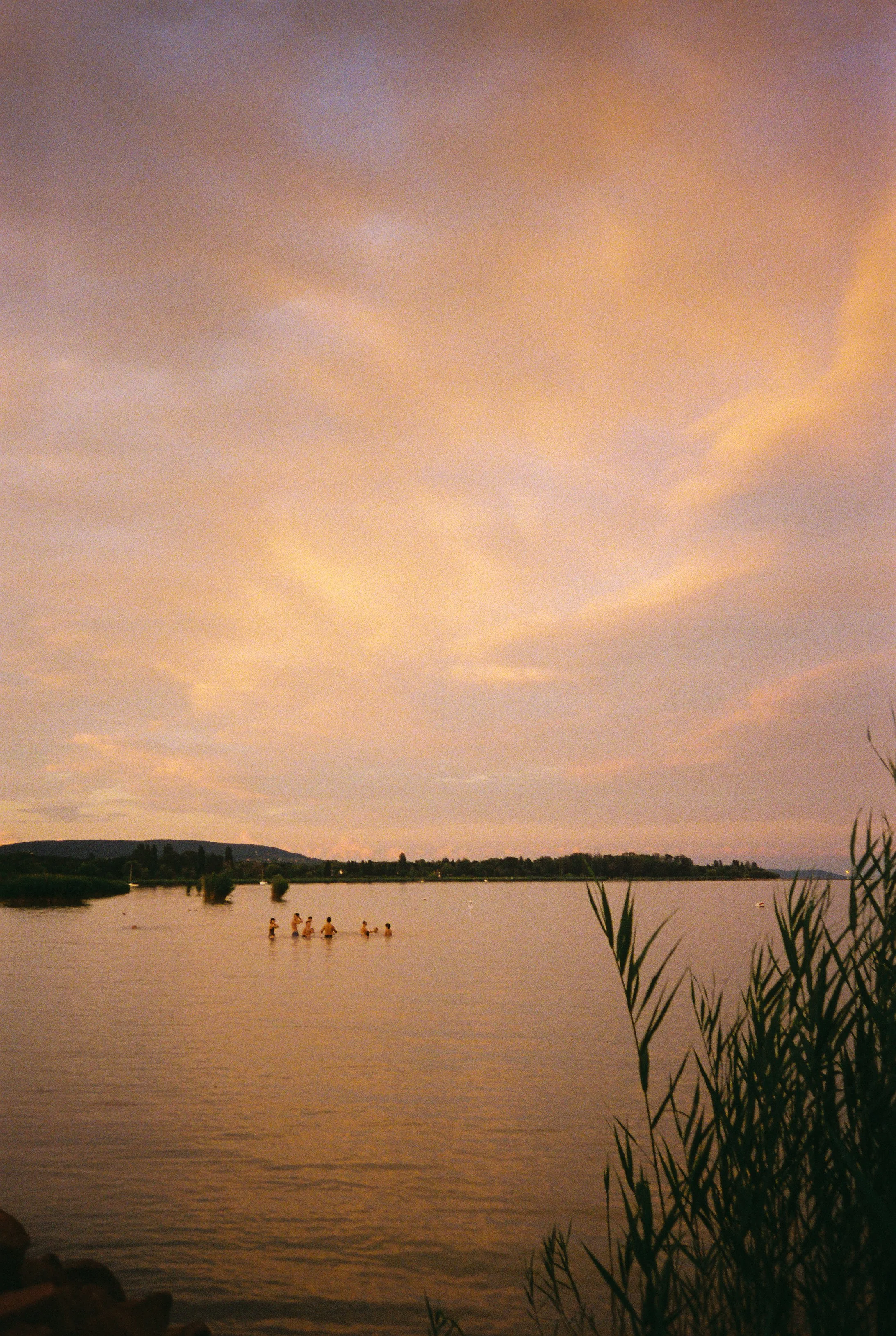Film photography, Fuji Film, kodak film, ilford film, black and white film photography, colour film photography, art, felix higham, Hungary, uk, 