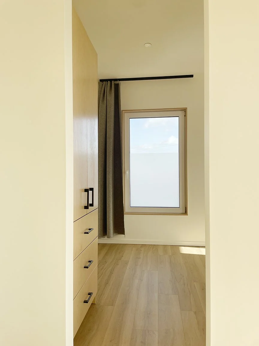 nocturne-apartments-bedroom-wardrobe.jpg