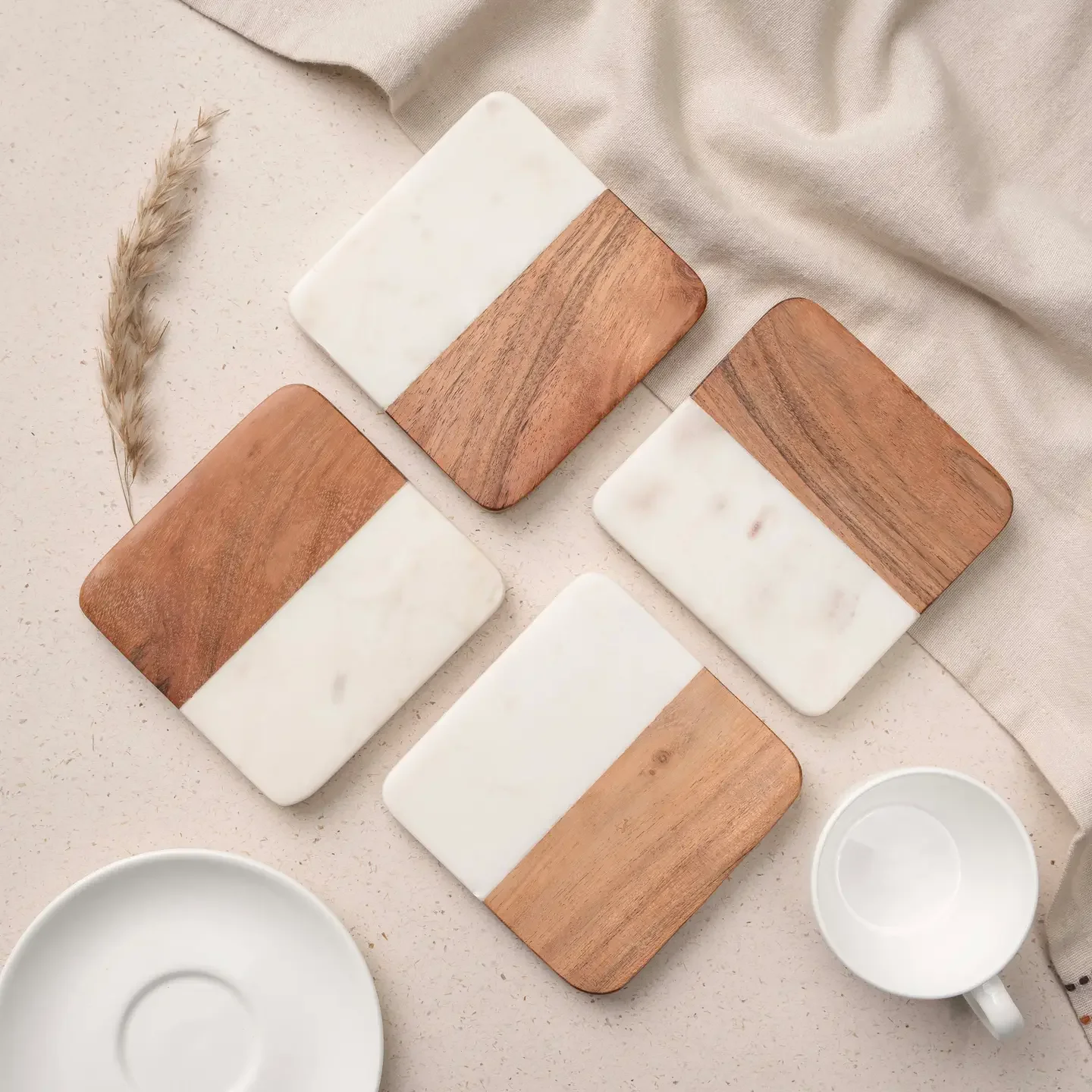 Square Wood and Marble Drinks Coasters Set of 4 1.webp