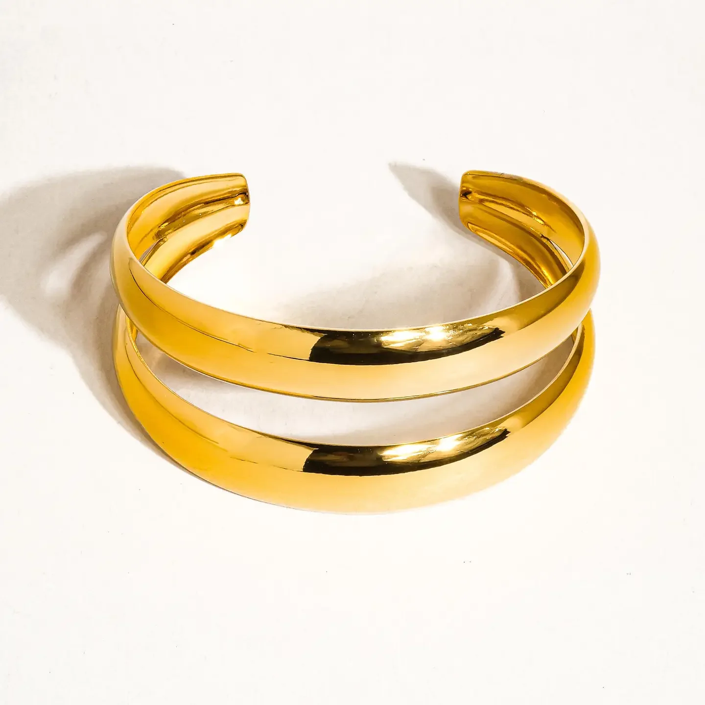 Ronan 18K Gold Non-Tarnish Layered Round Bangle 2.webp