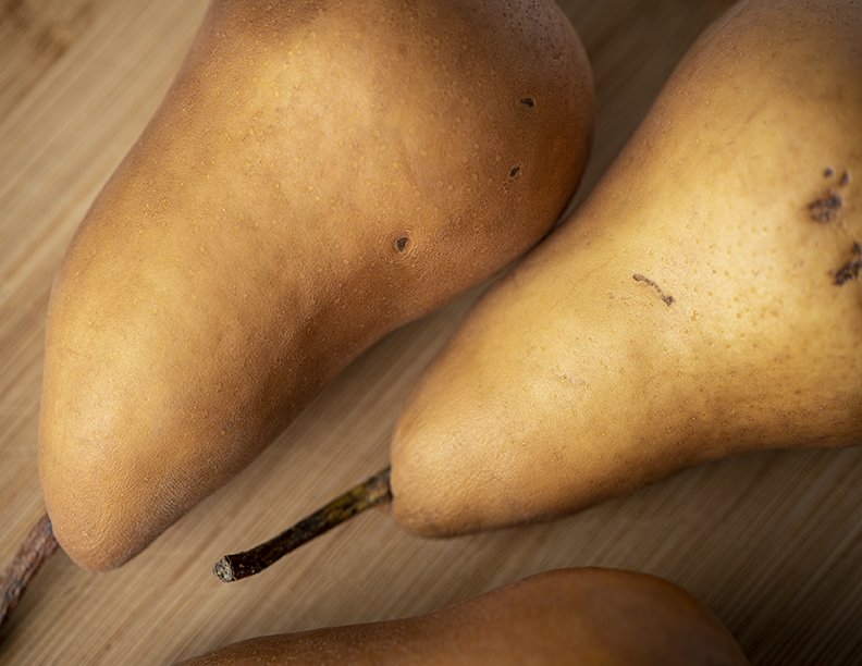 RLC_1379-Pear1-web.jpg
