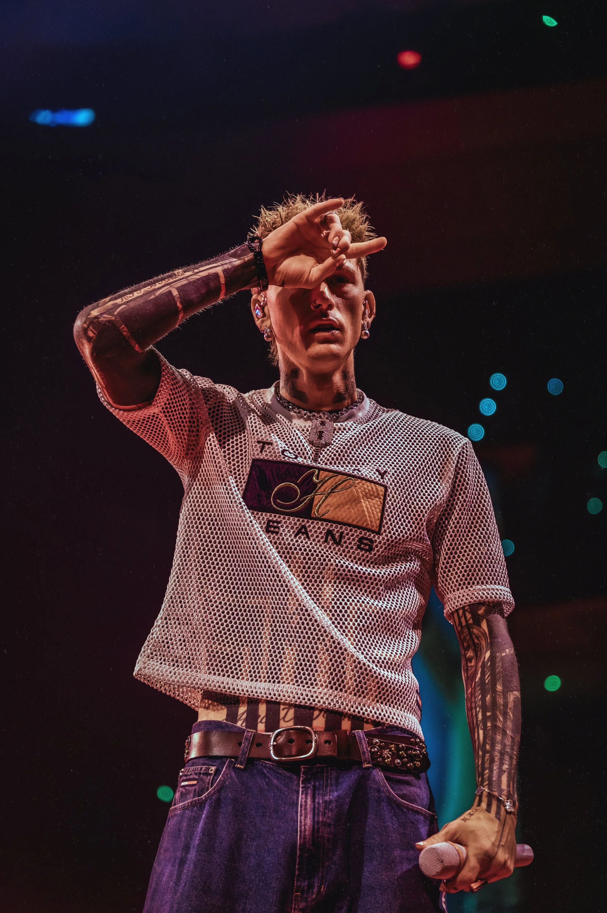 mgk 20.jpg