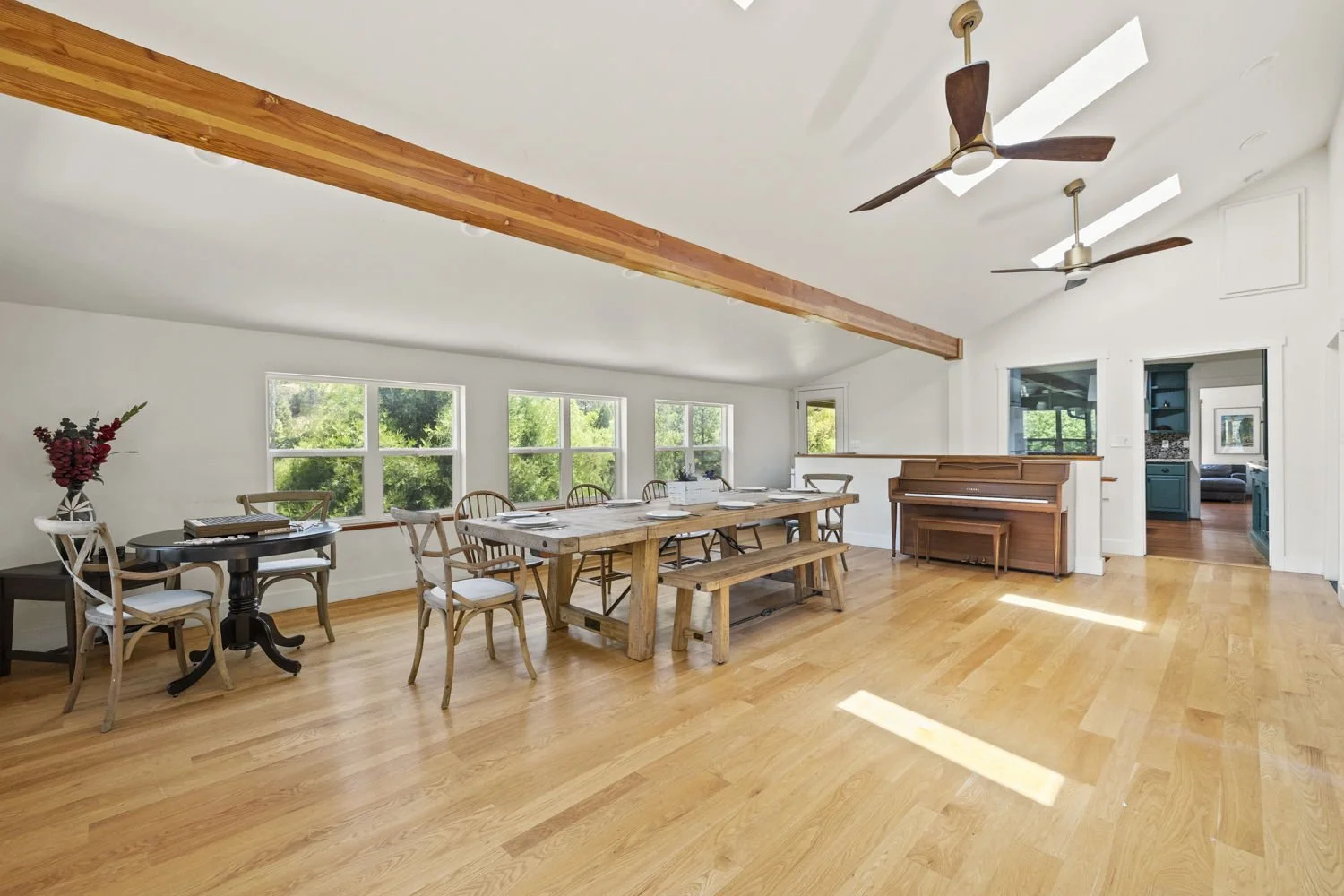 8-web-or-mls-8692 Bull Creek_008.jpg