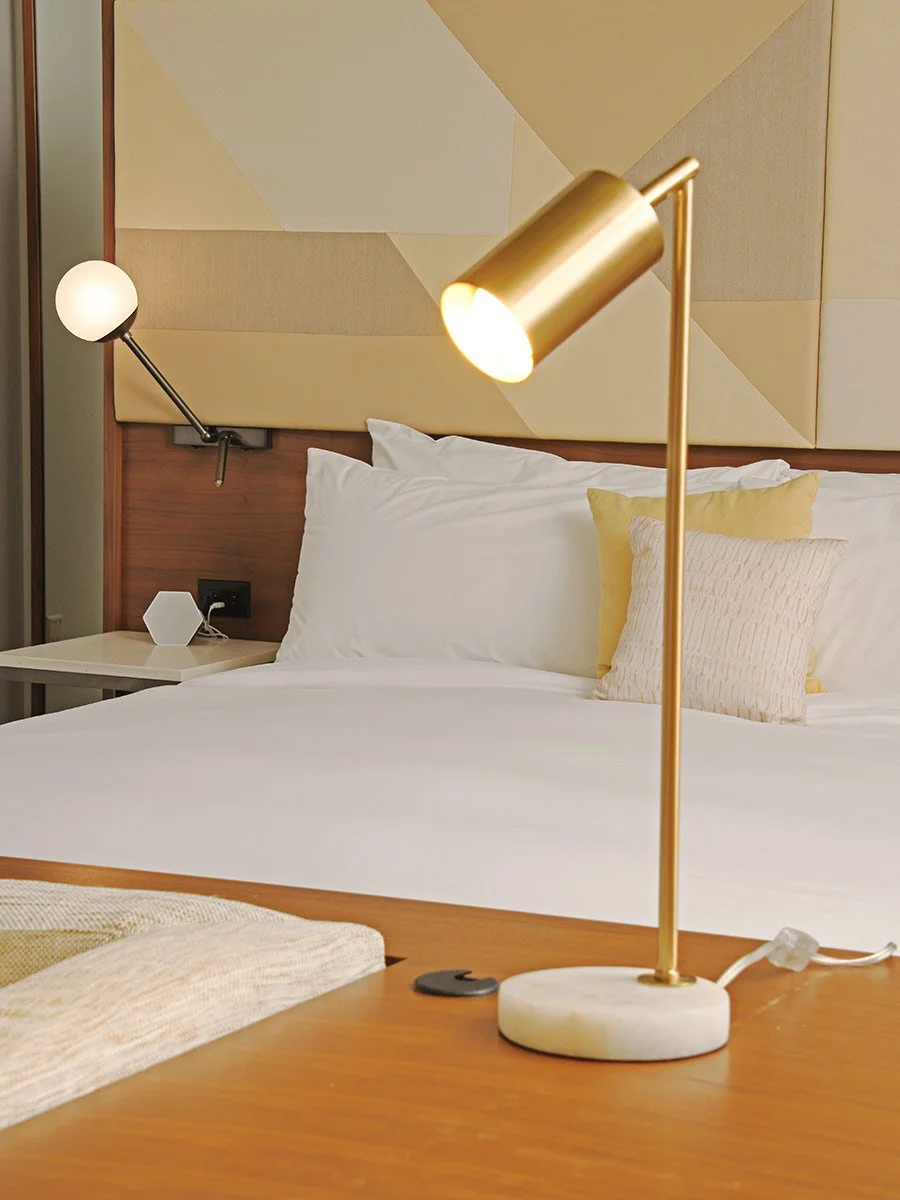 christopher-table-lamp-lusive-decor-custom-lighting-01aaP7.jpg