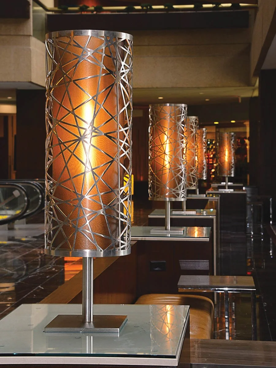 Secanto-Table-Lamp-Lusive-_Decor-Custom-Lighting-01aP7.jpg