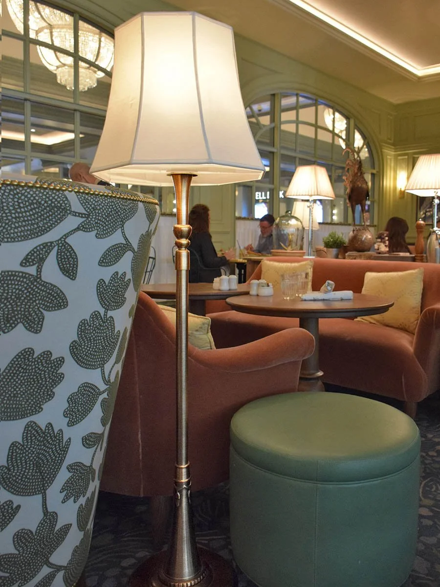 Wembley-Floor-Lamp-Lusive-Decor-Custom-Lighting-Primrose-ParkMGM-LasVegas-01aaP7.jpg