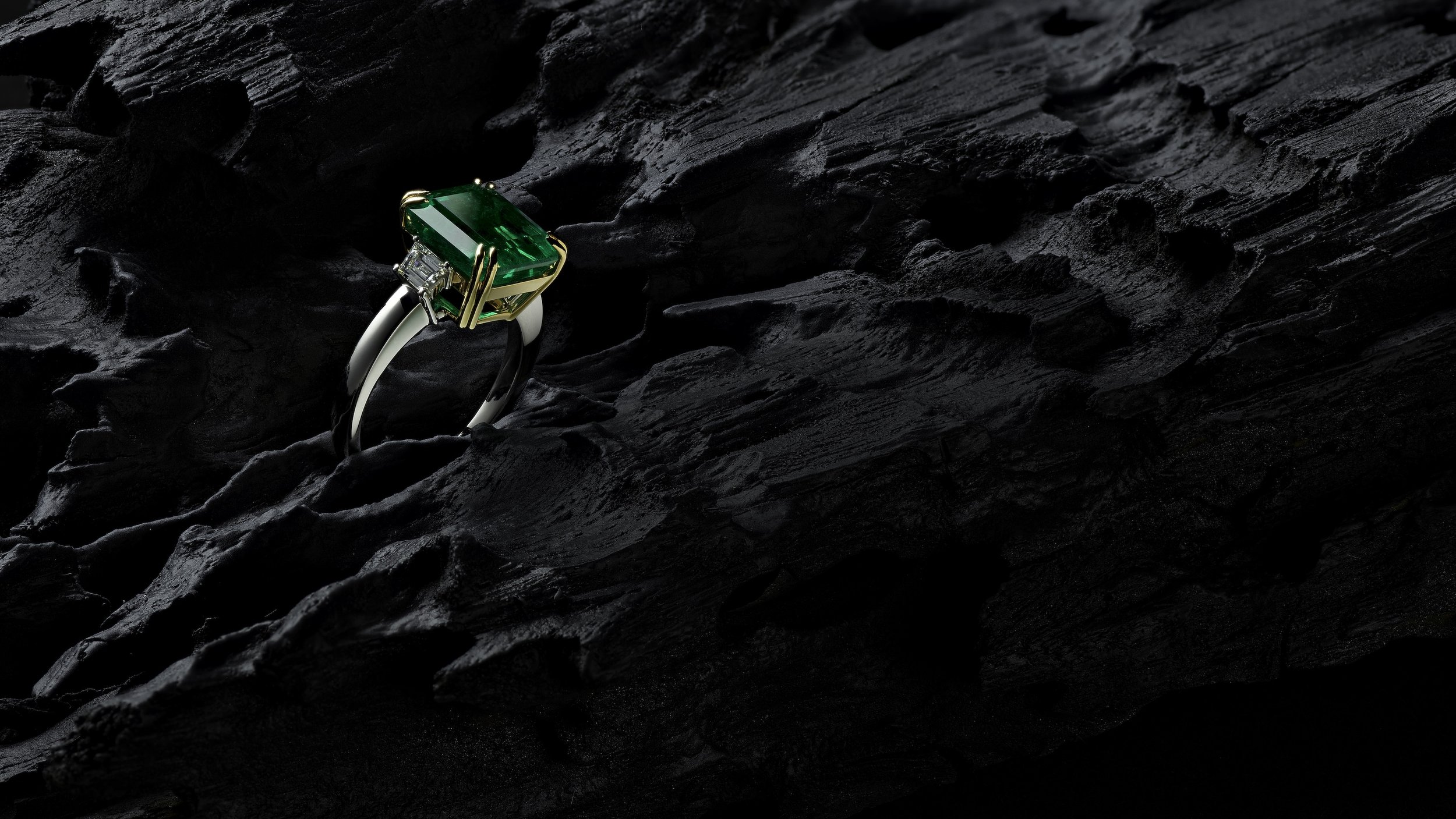 emerald-ring-2023-06-14 11-09-19-after-lo.jpg