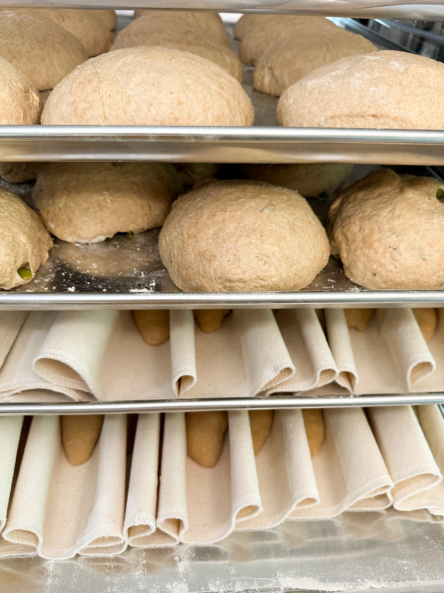Brot Blume bake day doughs