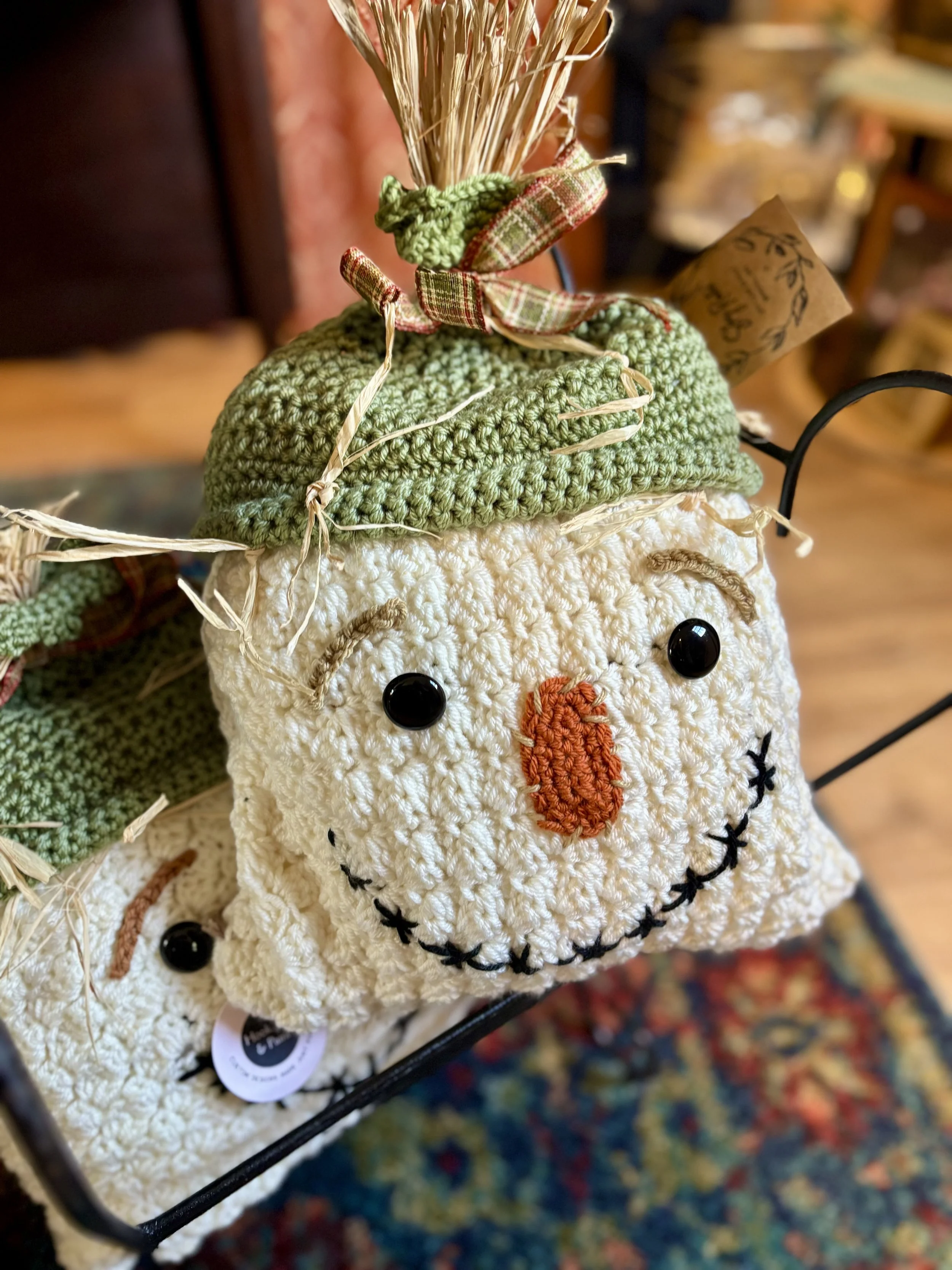 Pop-Up Shop: Flip, Hook & Paint