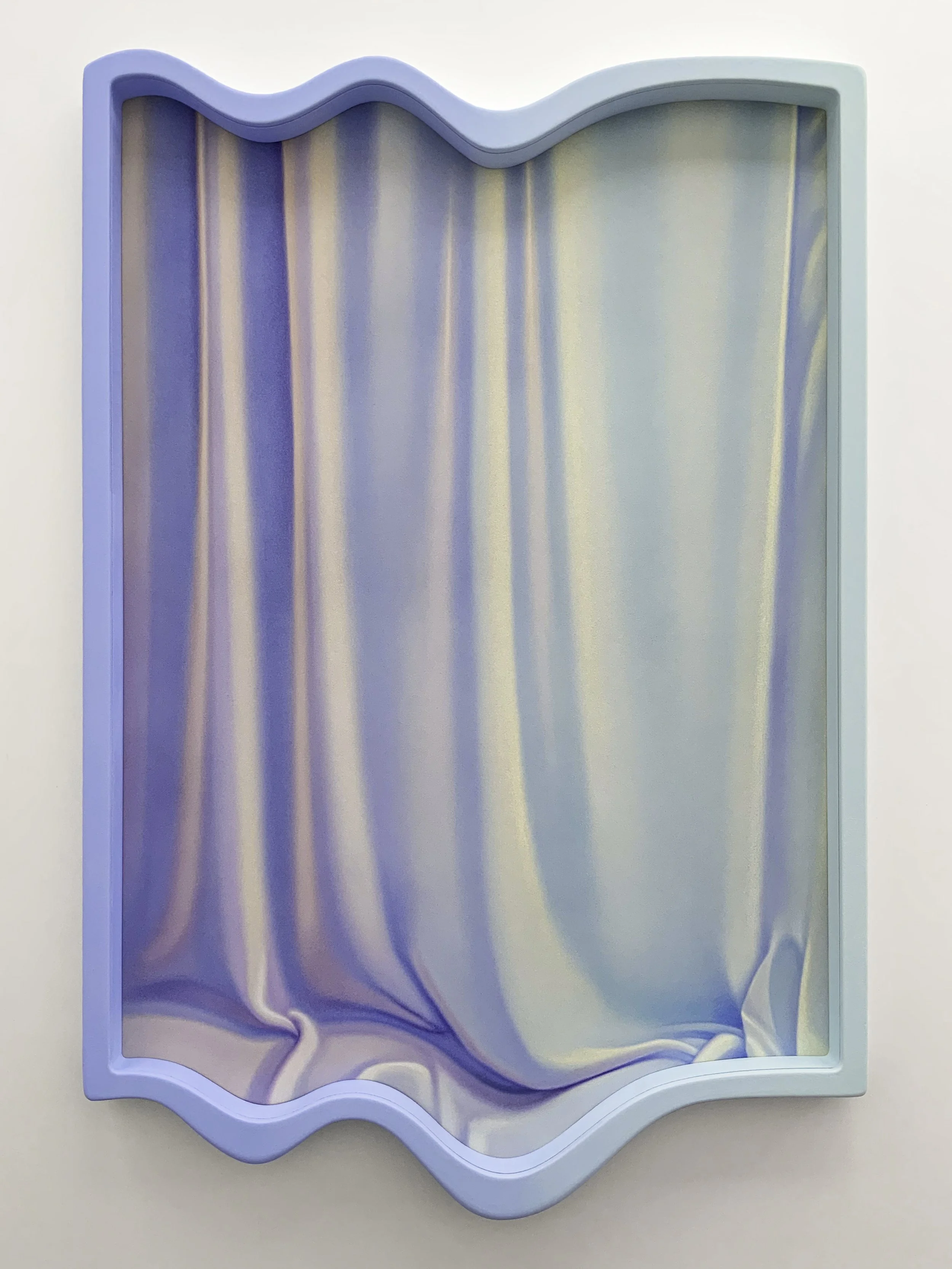 MC_2025_Bleu ciel plissé_Pastel sur papier_21,5x32’’.jpg