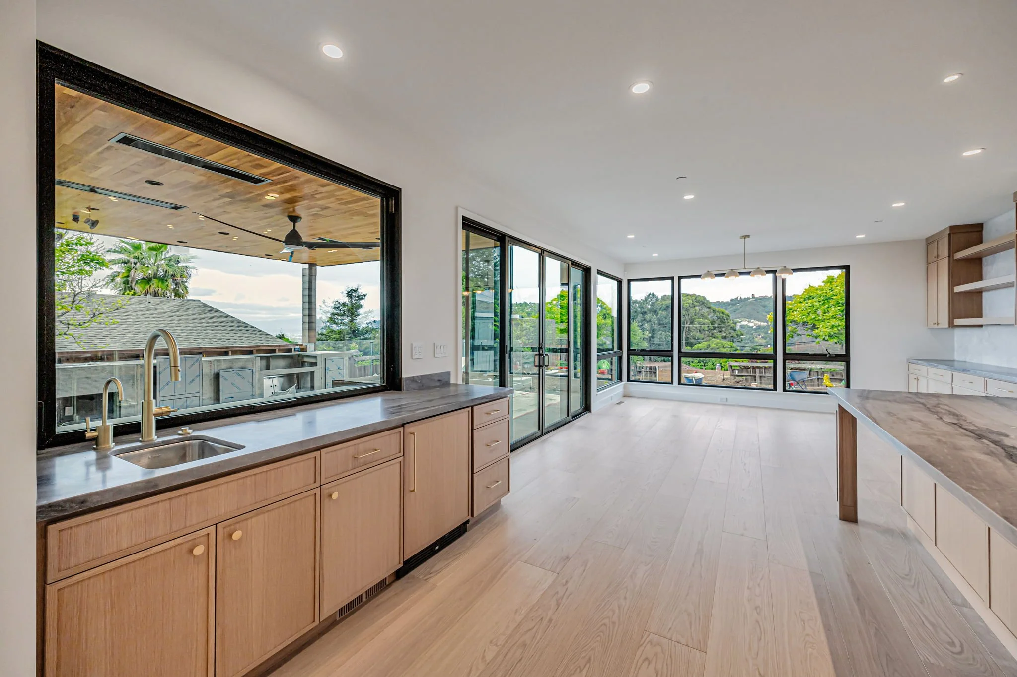 10-web-or-mls-43-northam-ave.jpg