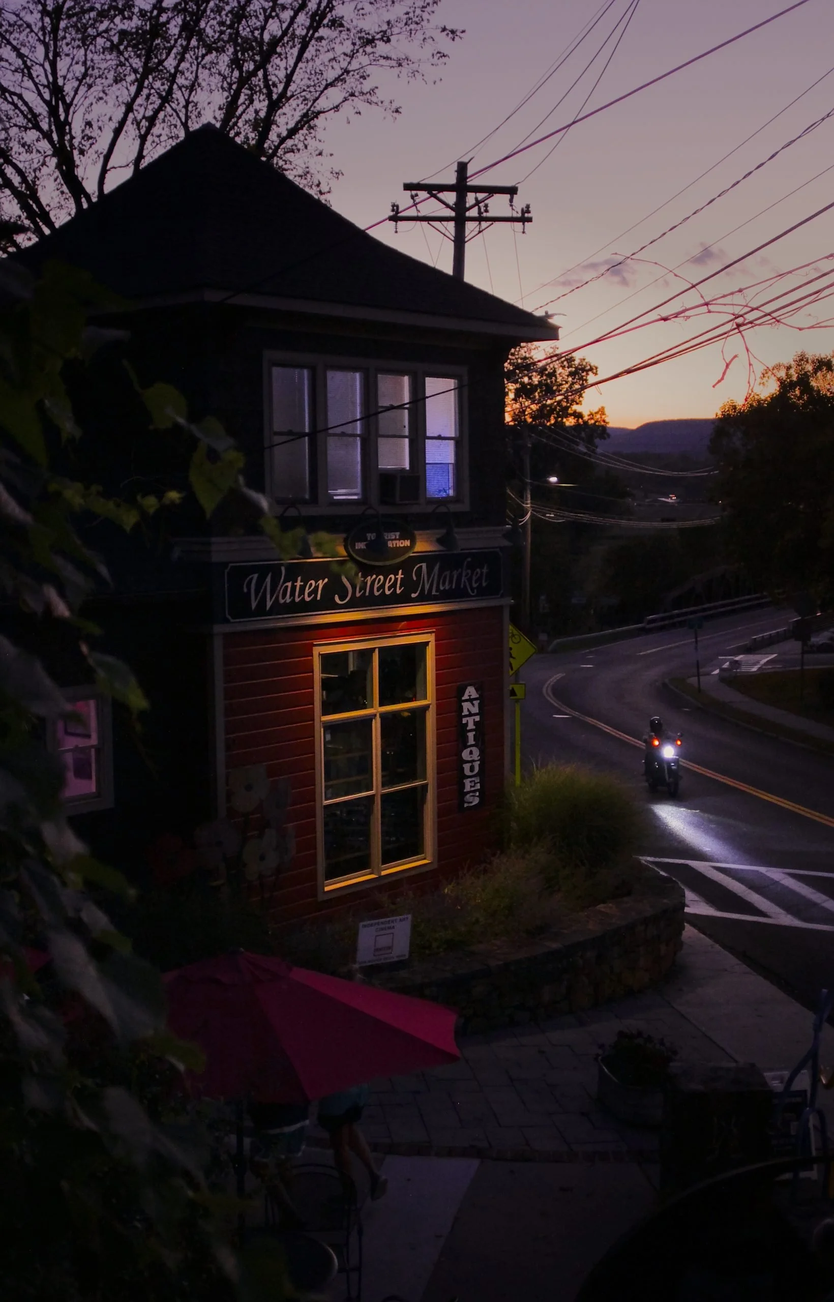 4th Fridays at Water Street Market