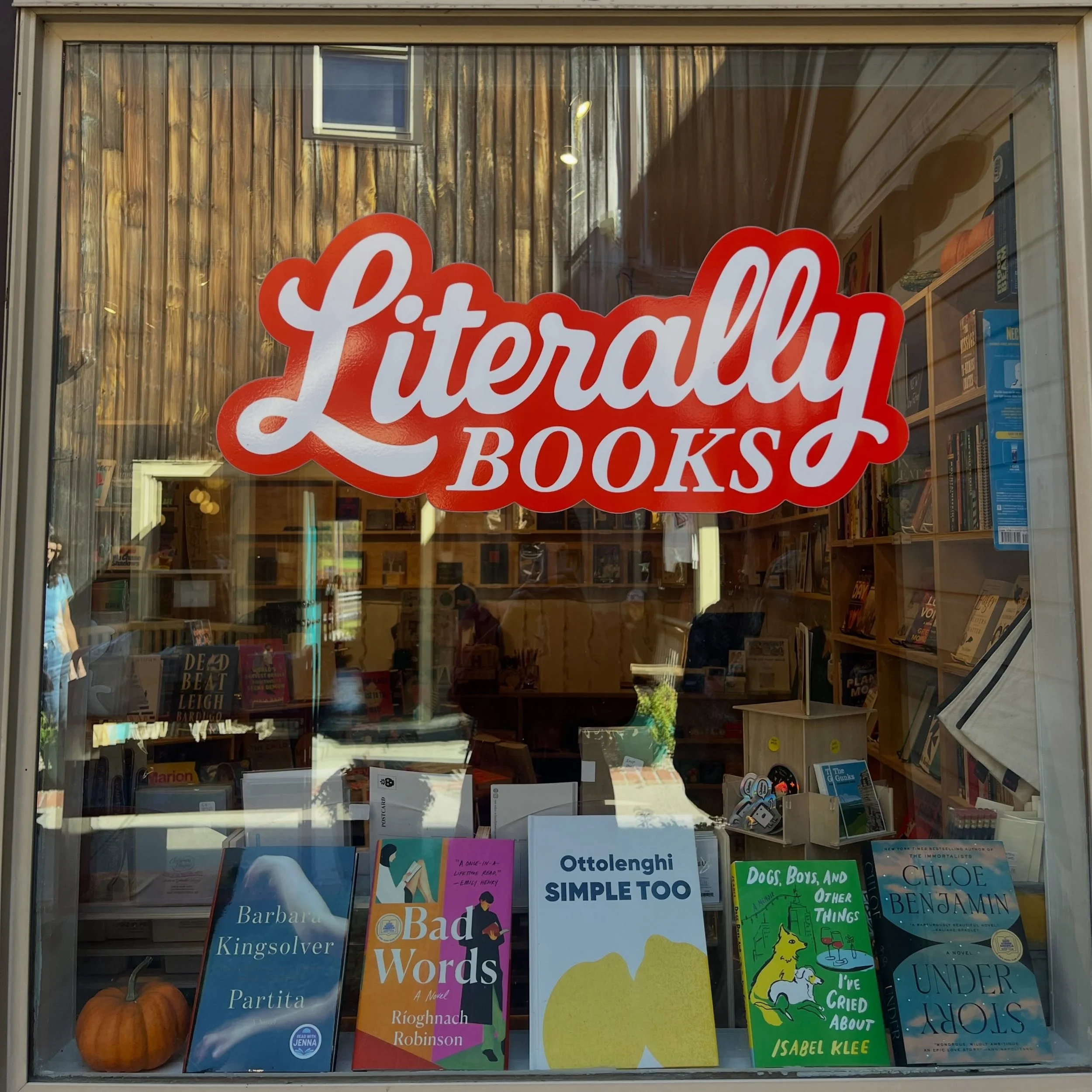 It&rsquo;s Monday and we&rsquo;re back to perfect autumn weather after the rain! We are open 11-5 today.