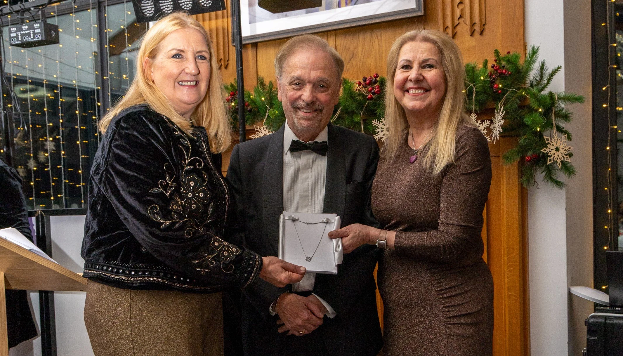 WINNER OF DIAMOND PENDANT TVFB25_102high.jpg