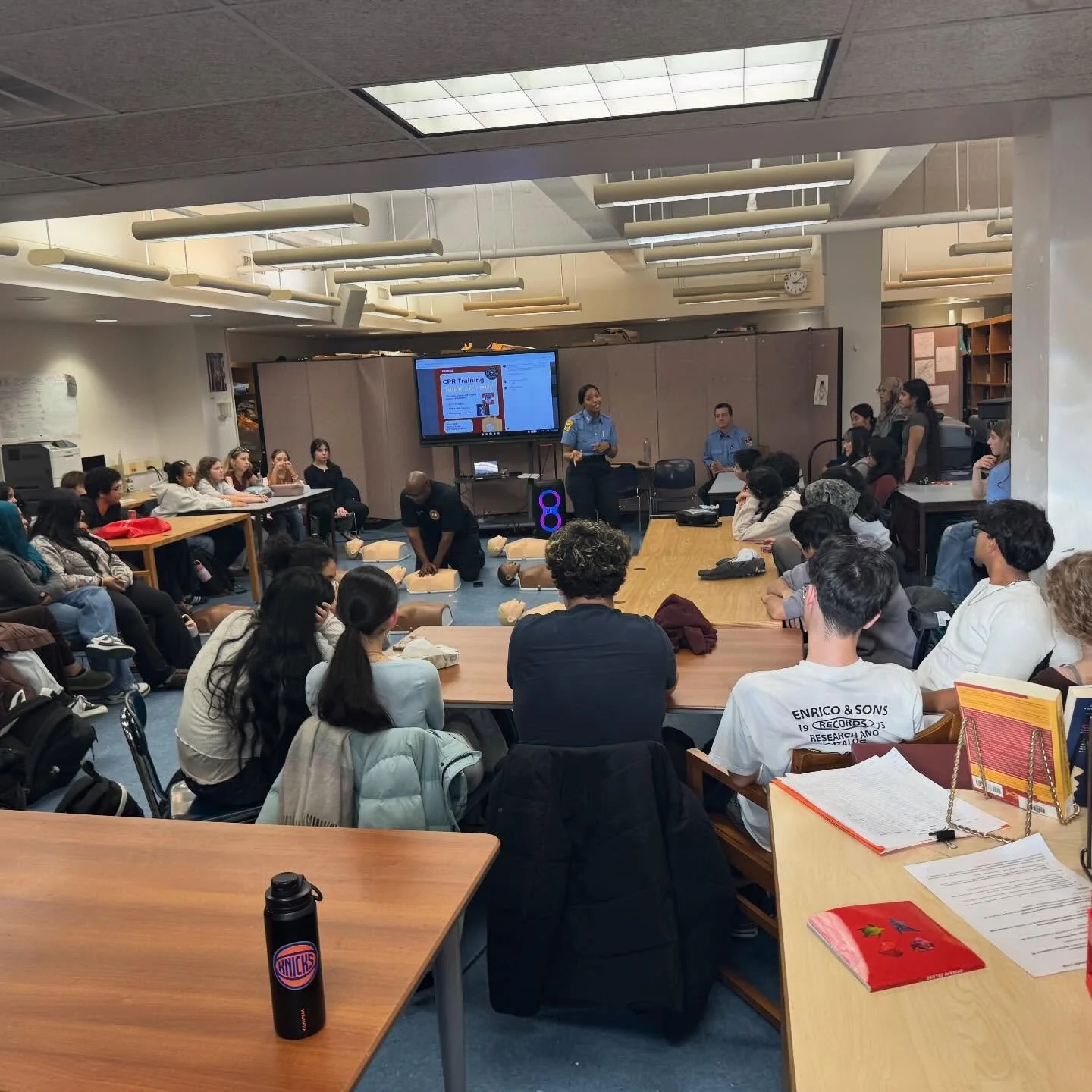 YMA collaborated with the FDNY for an epic CPR class after school yesterday! Students had a lot of fun and learned some important life saving skills.