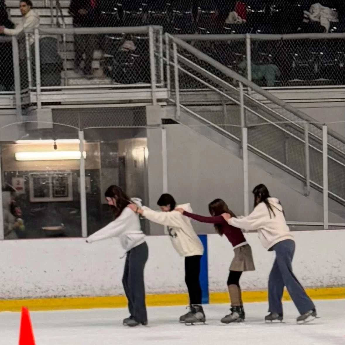 9th grade ice skating trip! What a great day to build community, learn something new, get active, and have some fun. Some sweet moves on the ice, I assume BSGE will have a strong representation on the US Olympic team this winter at Milano Cortina.
🏅