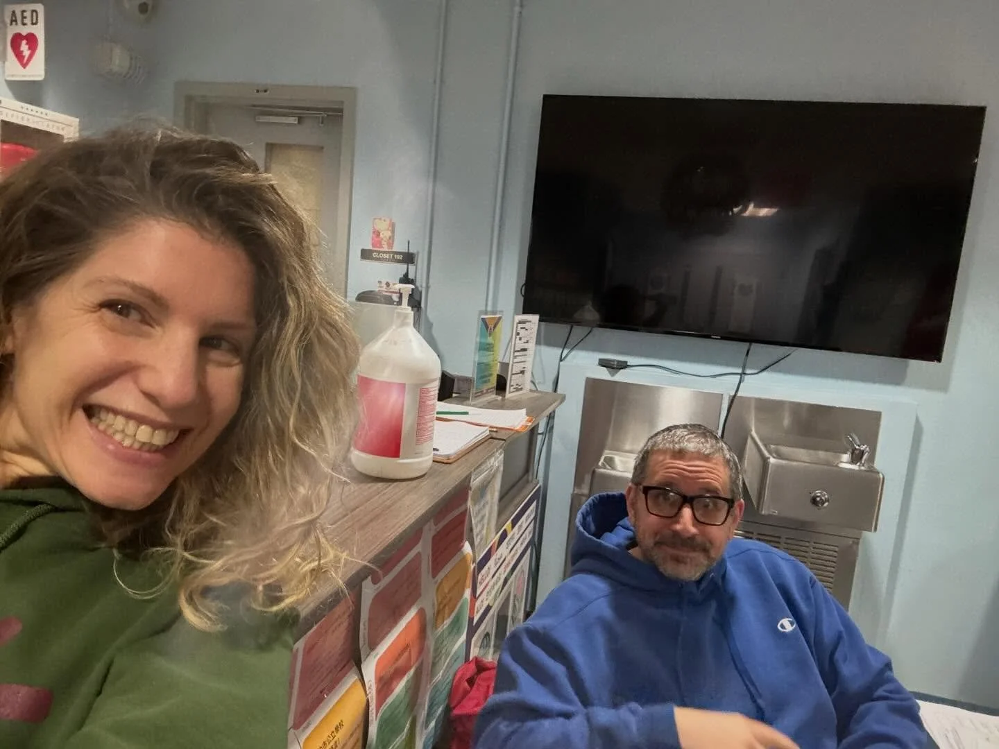 Worried about the storm? BSGE has got you covered! 

AP Shana and AP Boyno are at BSGE today until 12pm, if you need anything. Dr. Page is making a long trek back from paradise, but checking her emails. Apparently you can also reach Dr. Page by a cla