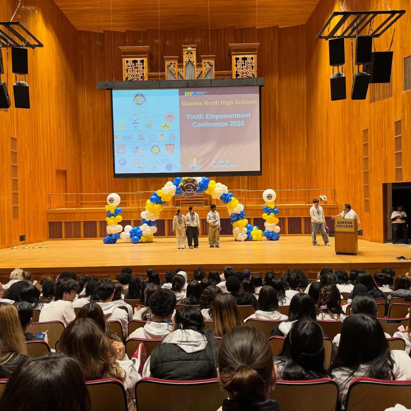 BSGE in action at the Queens North Youth Empowerment Conference, great job Sting! 🐝