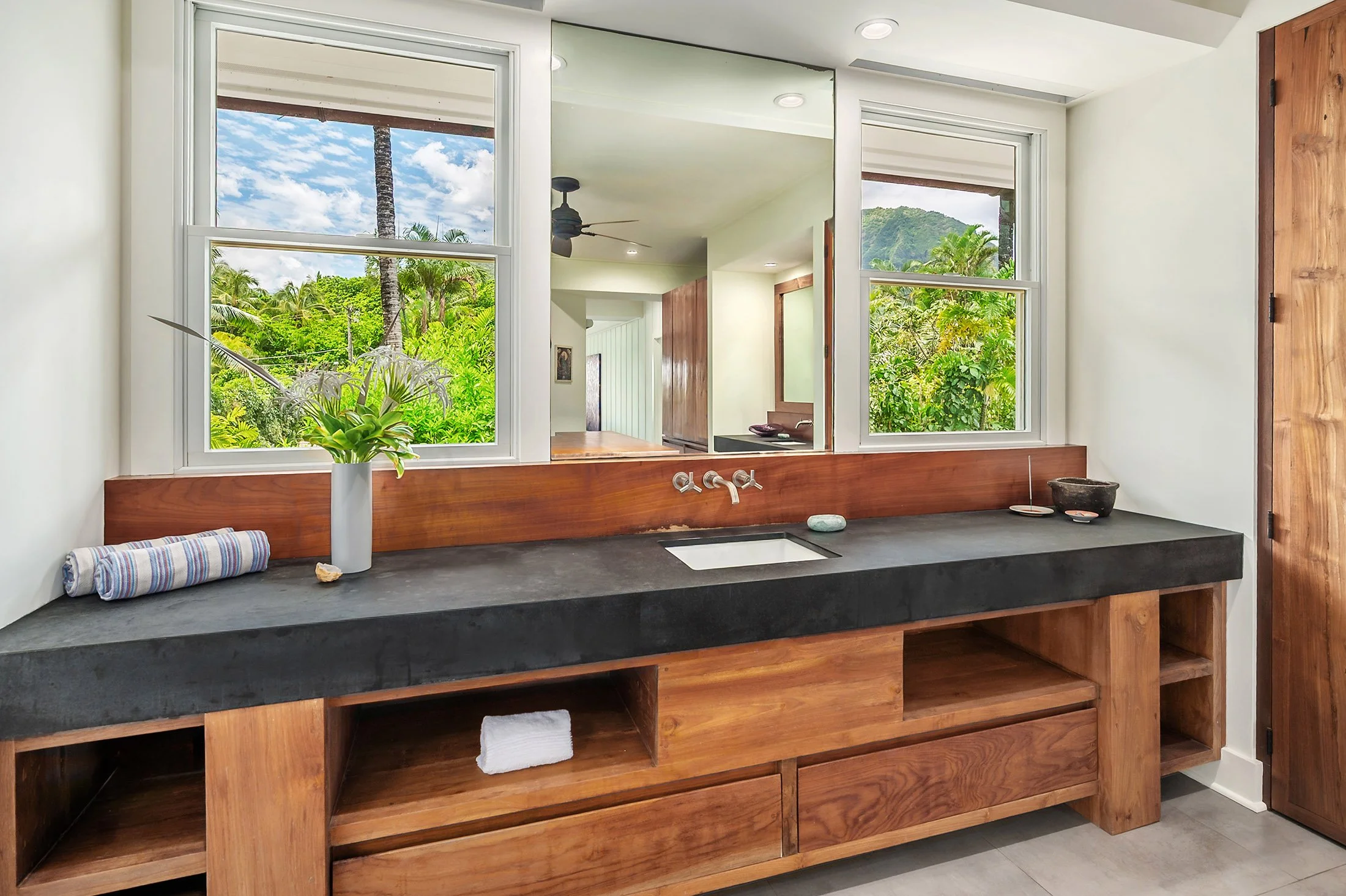 7336 Alealea Rd NEW - 21.jpg