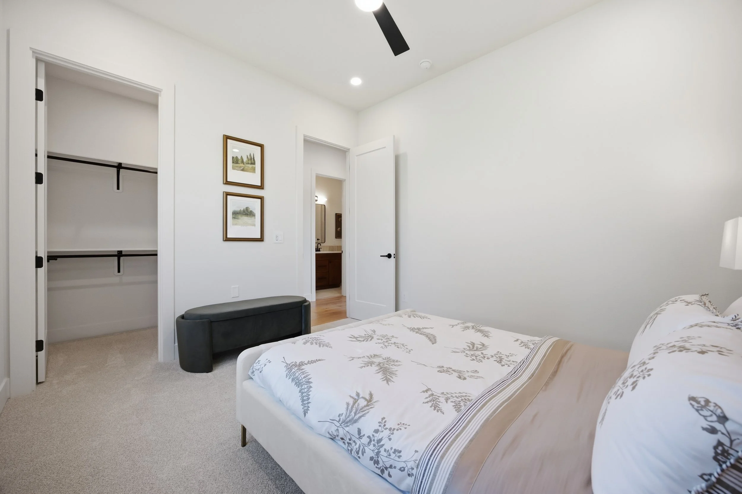 Bed 3-3.jpg