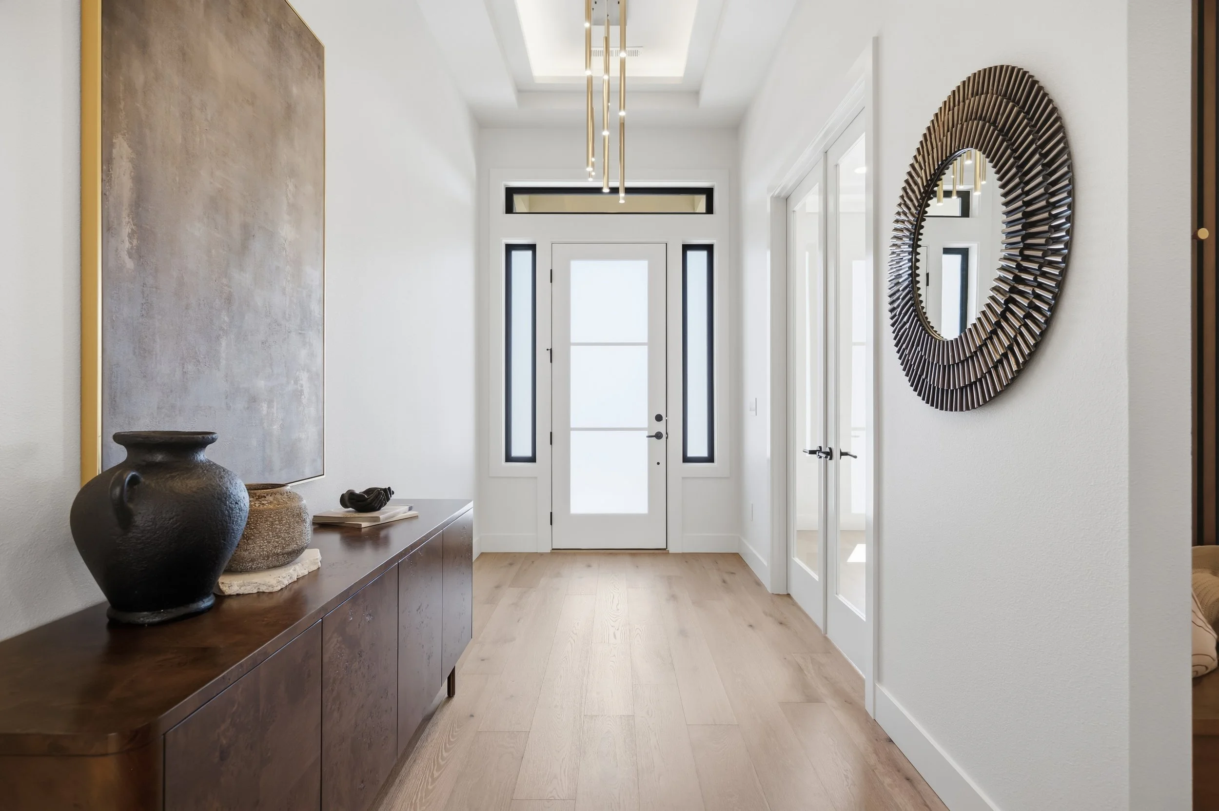 Foyer-Front Door.jpg