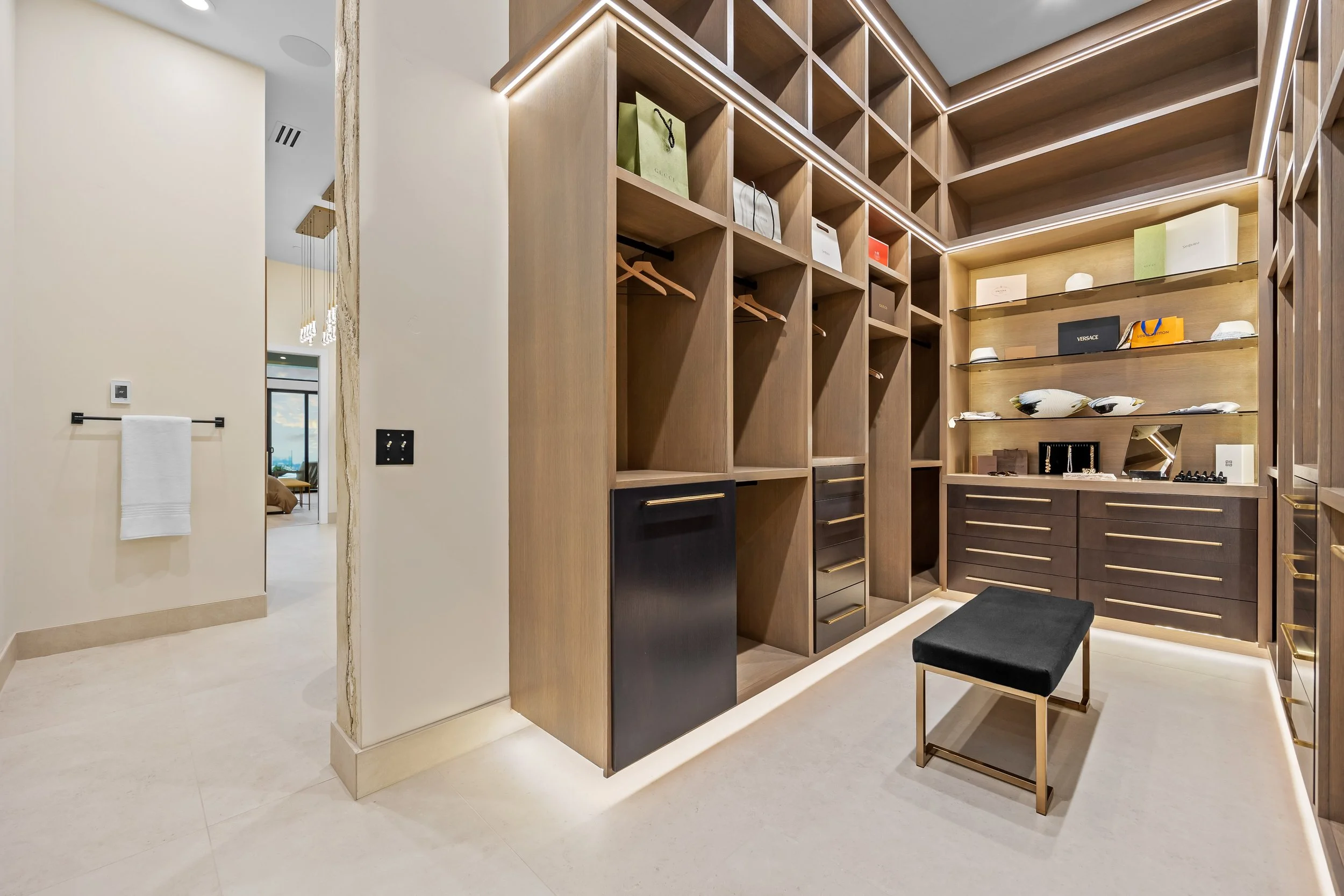 Primary Suite-Closet.jpg