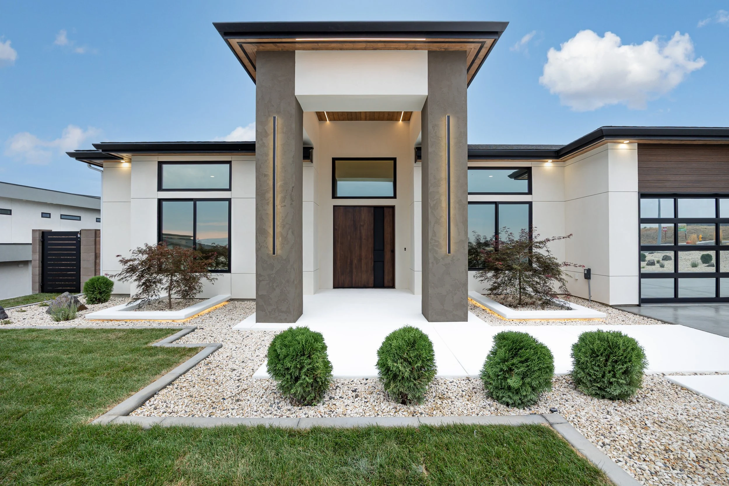 Front Elevation Details.jpg