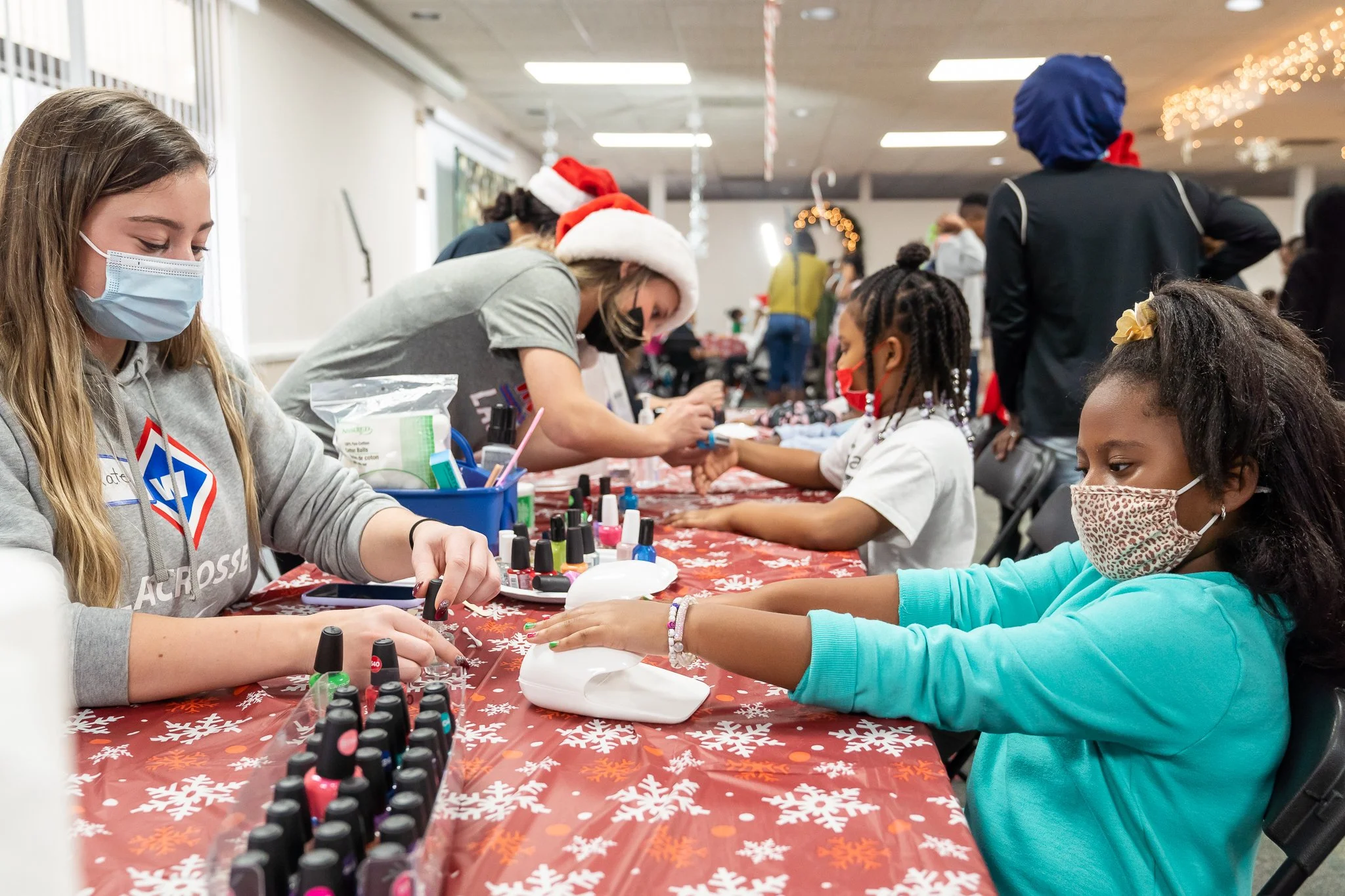 12-11 Holiday Toy KLOSET Event-123.jpg