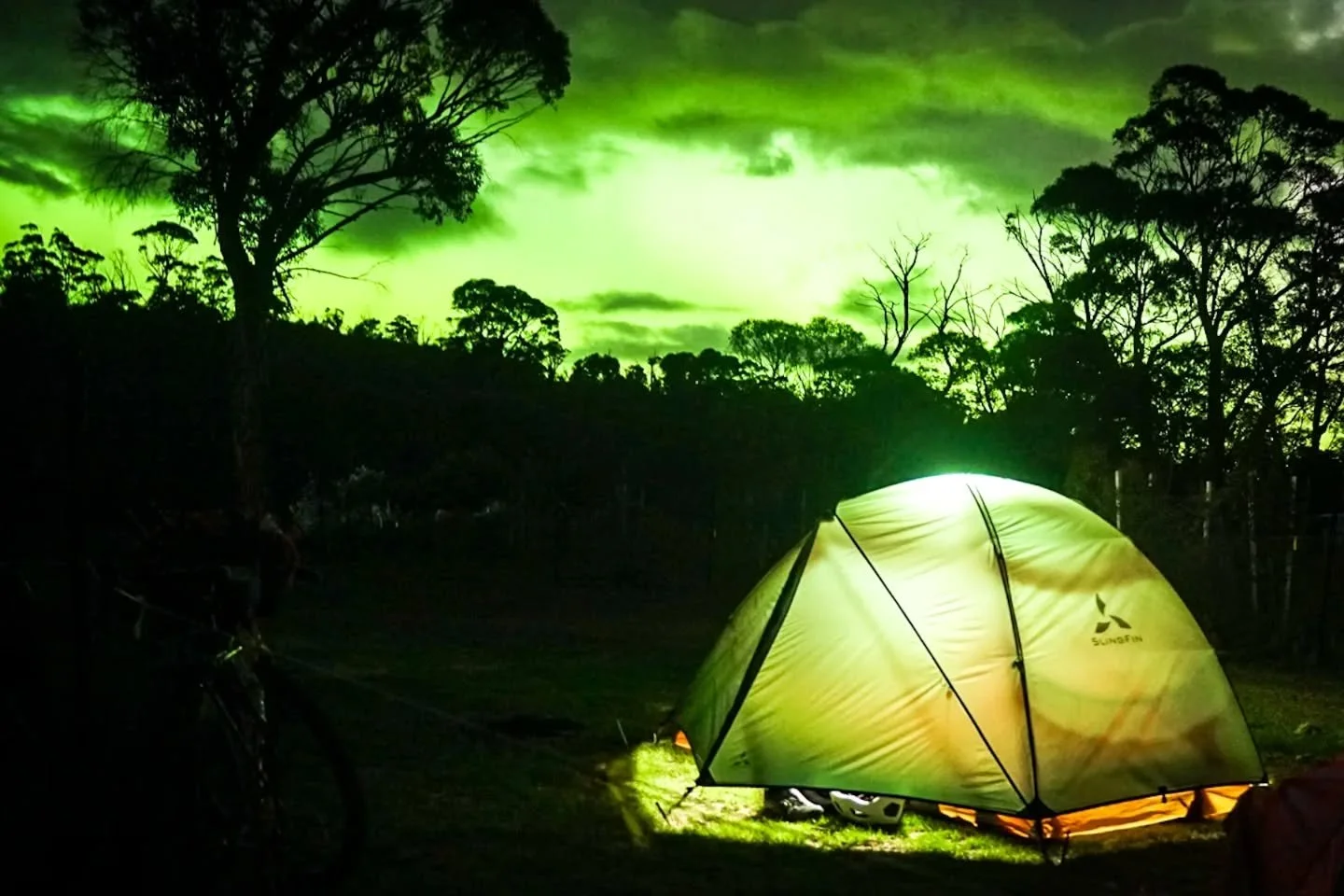 Day 11 Bikepacking The Tassie Traverse: Interlaken > Miena. 65.18km 1089m elevation gain. 

Mixed emotions kind of day but mainly an unlucky one. 

&bull; Great morning by Lake Sorell up in the Central Highlands. 
&bull; Another gravel climb then 