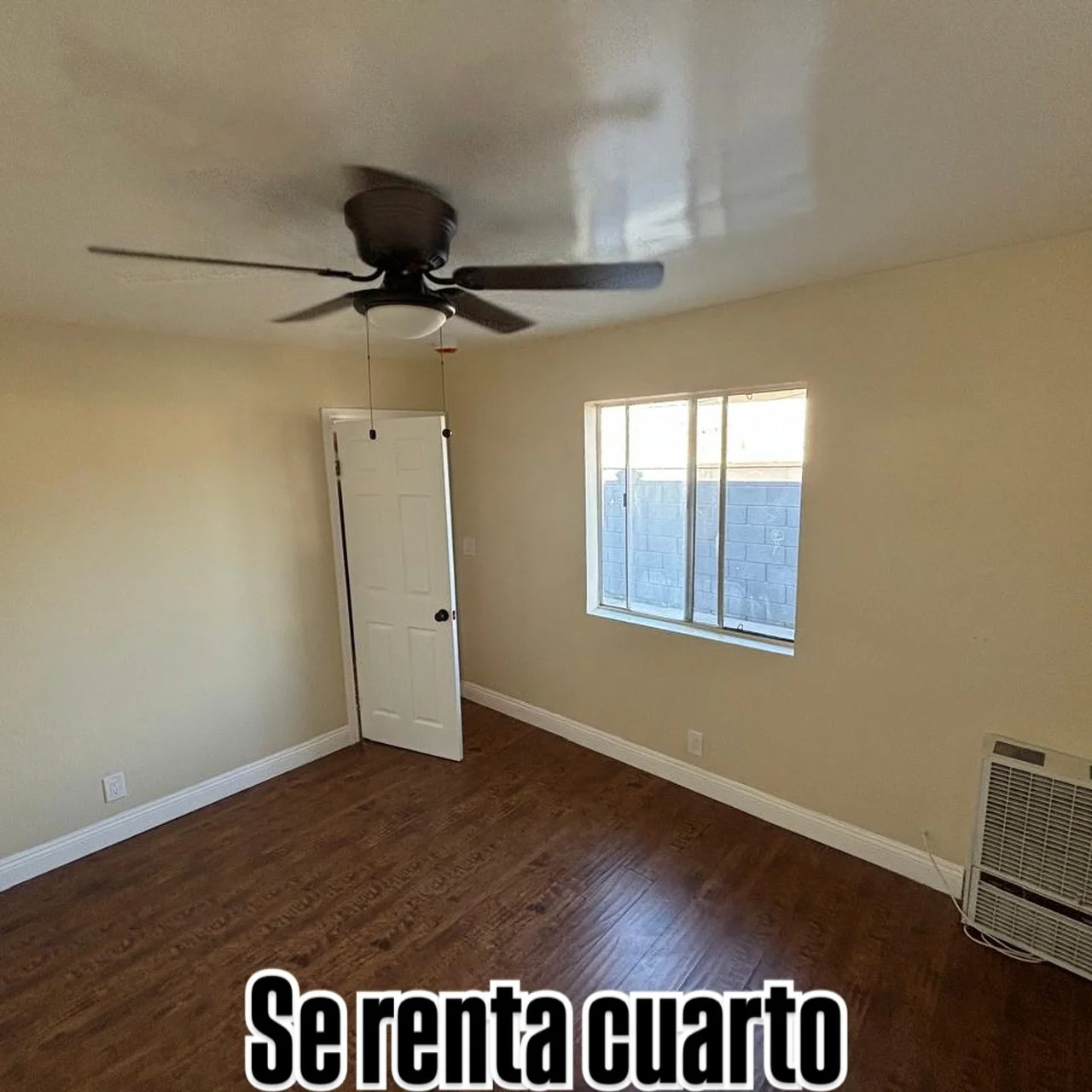 💛 Searching for a safe, affordable place in LA? Here&rsquo;s your new home.
A bright private room in a modern shared space &mdash; all for $800/month!

✨ Includes:
🏡 Private room
🍽️ Shared kitchen
🚀 Fast Wi-Fi + great roommates
📍 Super close to 