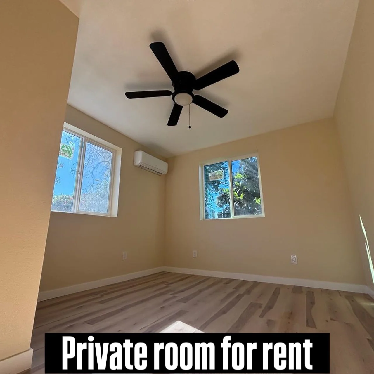 🚨 USC Rent Reality Check &mdash; This One Is Legit.
Skip the scams and cramped &ldquo;micro-rooms.&rdquo; This is a bright, clean private room with a shared bathroom in a calm, modern home near USC &mdash; and yes, the price is real. 🌴

✨ Why This 