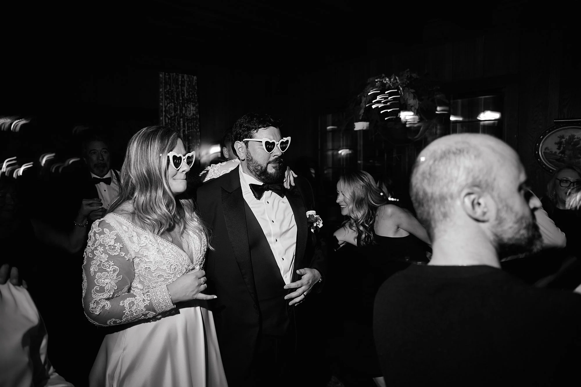 wedding-dance-floor-candid-moments.jpg