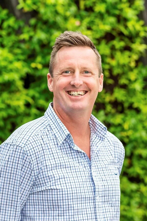Meet Lloyd Neilson