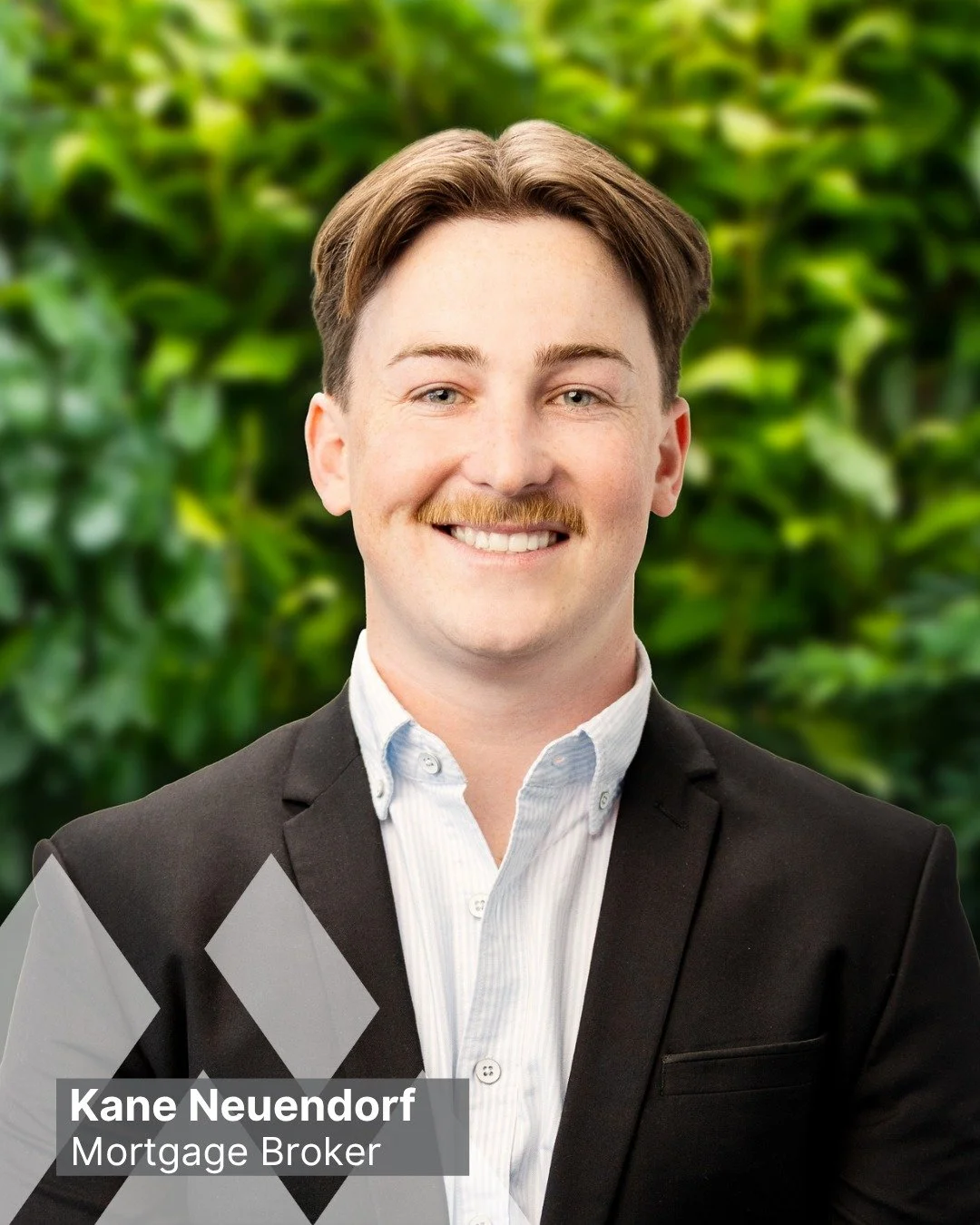 ✨ 𝐌𝐄𝐄𝐓 𝐓𝐇𝐄 𝐓𝐄𝐀𝐌 | 𝐒𝐮𝐧𝐬𝐡𝐢𝐧𝐞 𝐂𝐨𝐚𝐬𝐭 ✨

Meet Kane Neuendorf 👋

Kane is a Mortgage Broker who specialises in residential lending and loves tackling complex scenarios to find practical, tailored solutions for his clients.

From fir