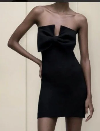 Vestido Corto Negro Marca Zara