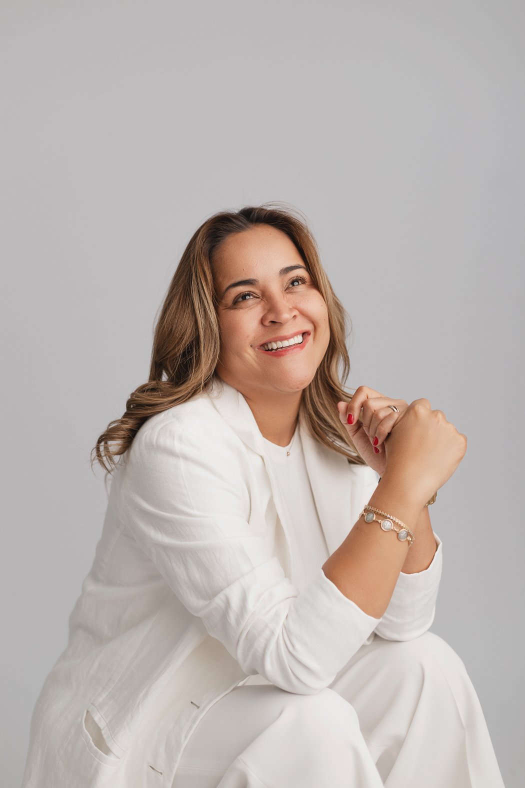 LizSerrano_retrato_AleH_alta_012-(1).jpg
