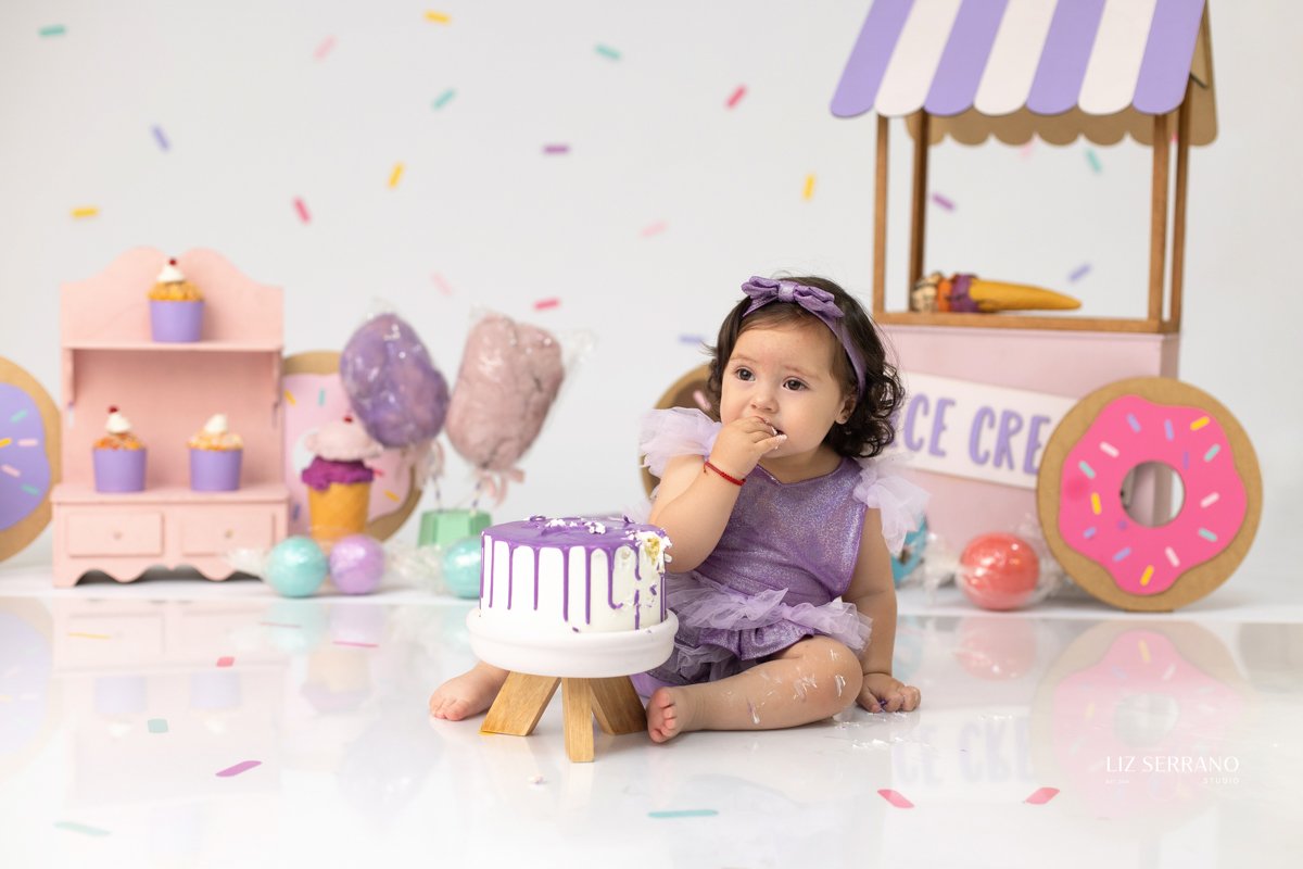 LizSerrano_CakeSmash_Carla_Web_014.jpg
