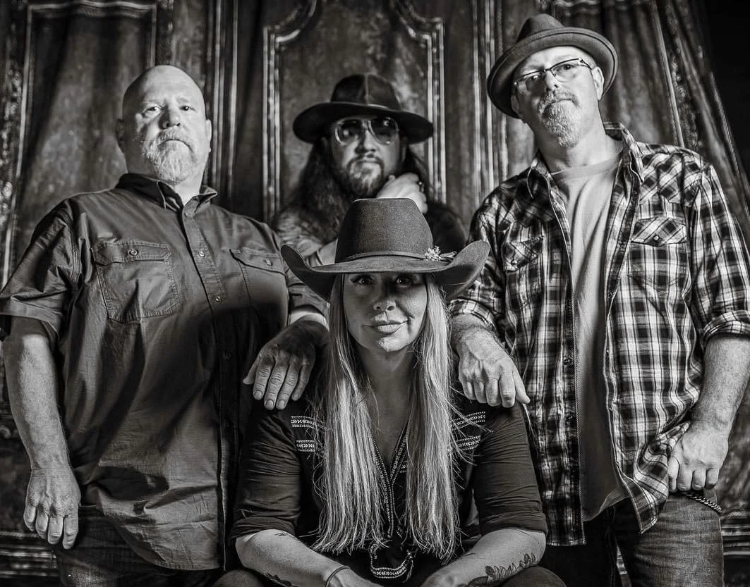 HEATHER LINN &amp; THE DEACONS