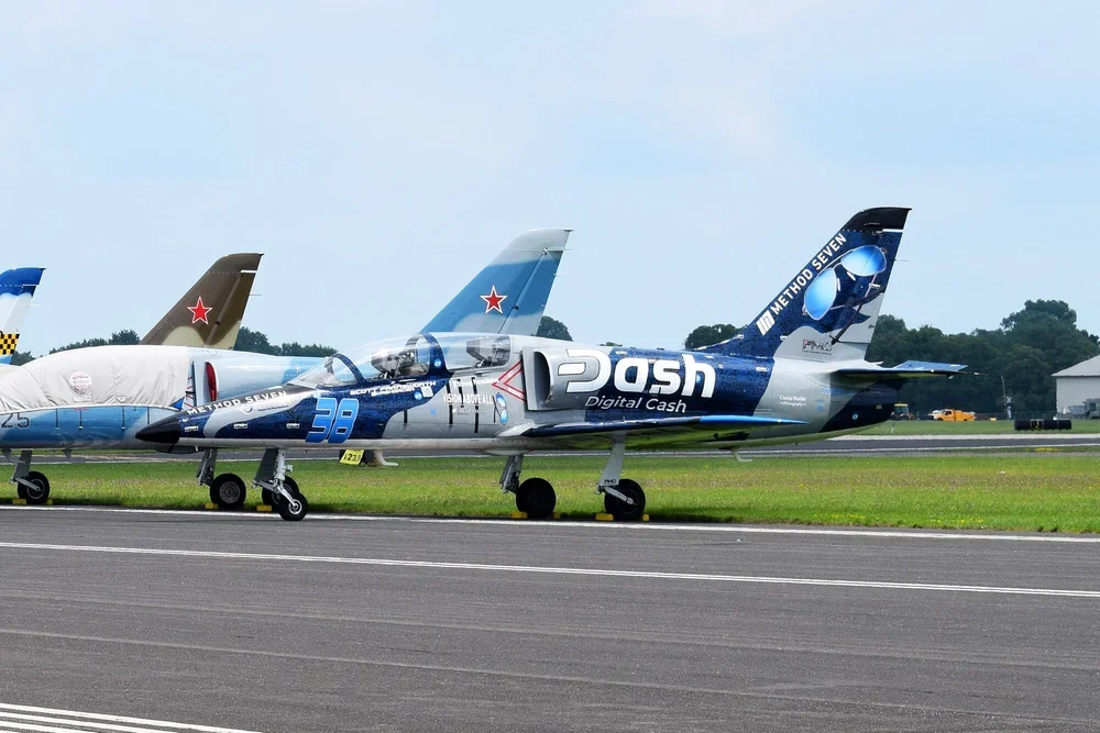 OUTLAW AIRSHOWS