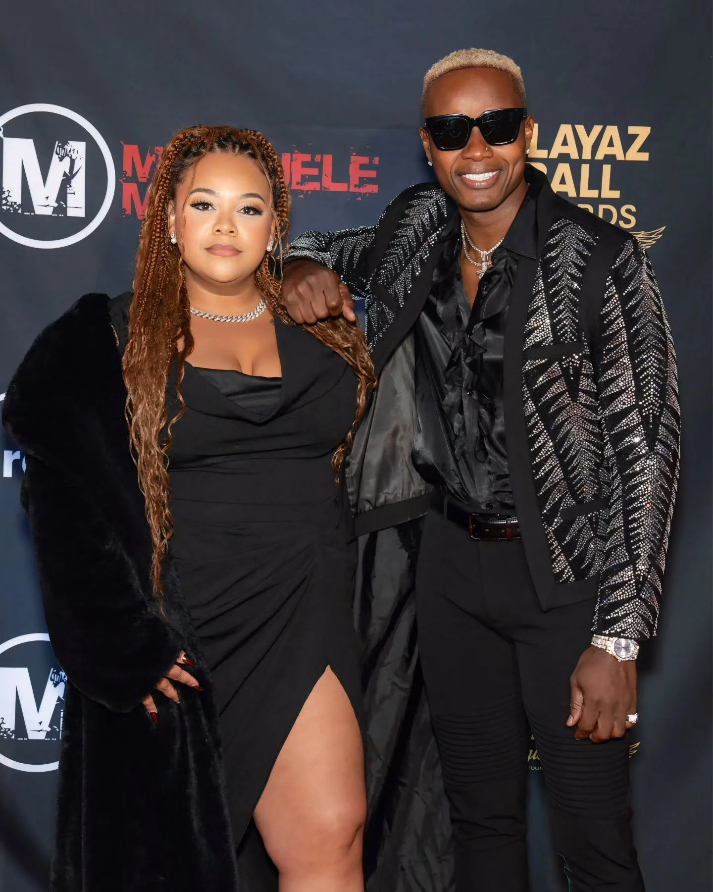 Bare TROUBLE inna dat 🔥

Super grateful to have been the only person nominated for more than one award! Place did shell dung when me and @therealrazorb touched stage 🔥👑 A night to remember @playazballawards 🦈
.
.
.
.
📸 @eyeni.art
#Awards #Perfor