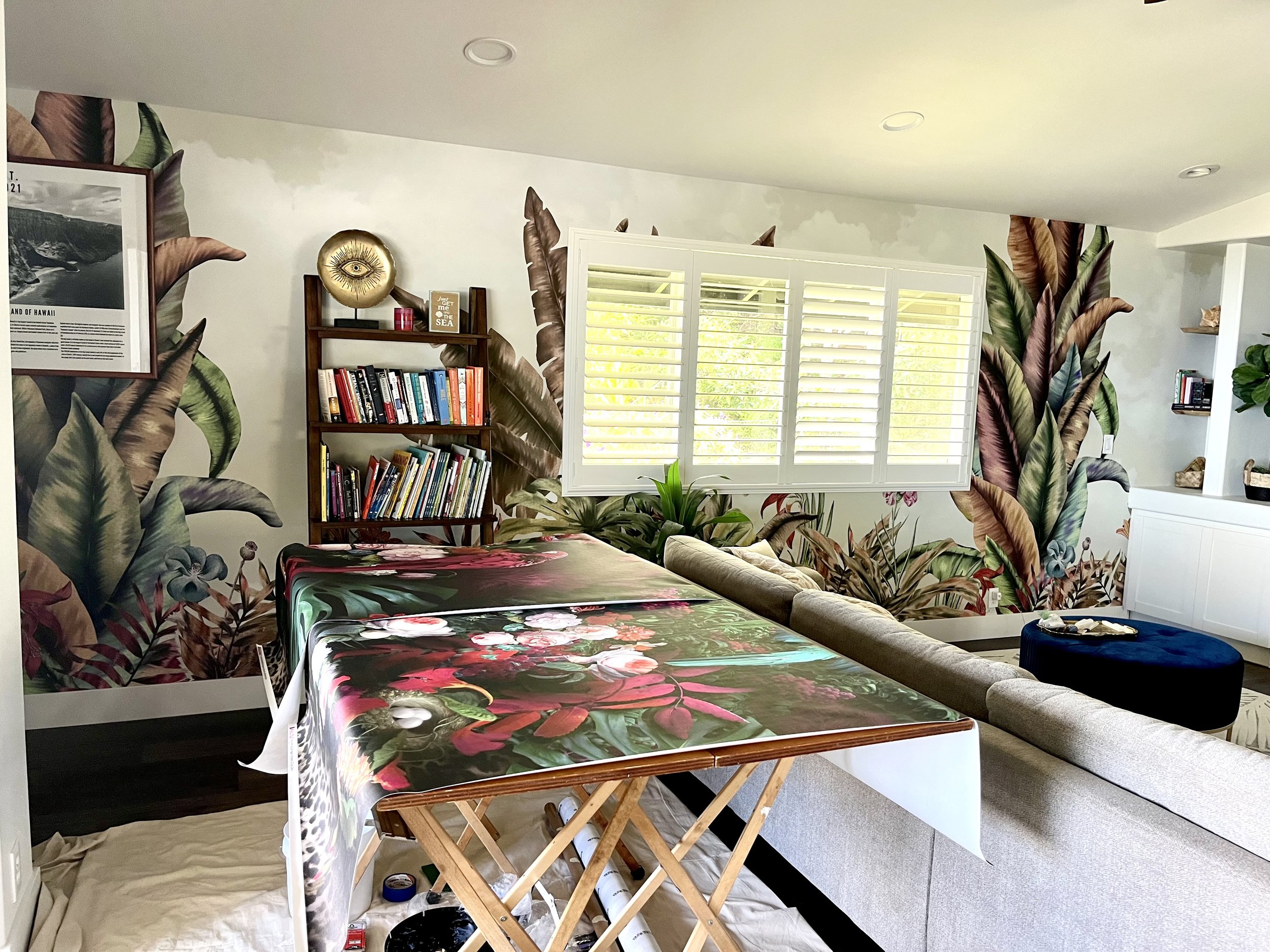 Parrot Table 3.jpeg